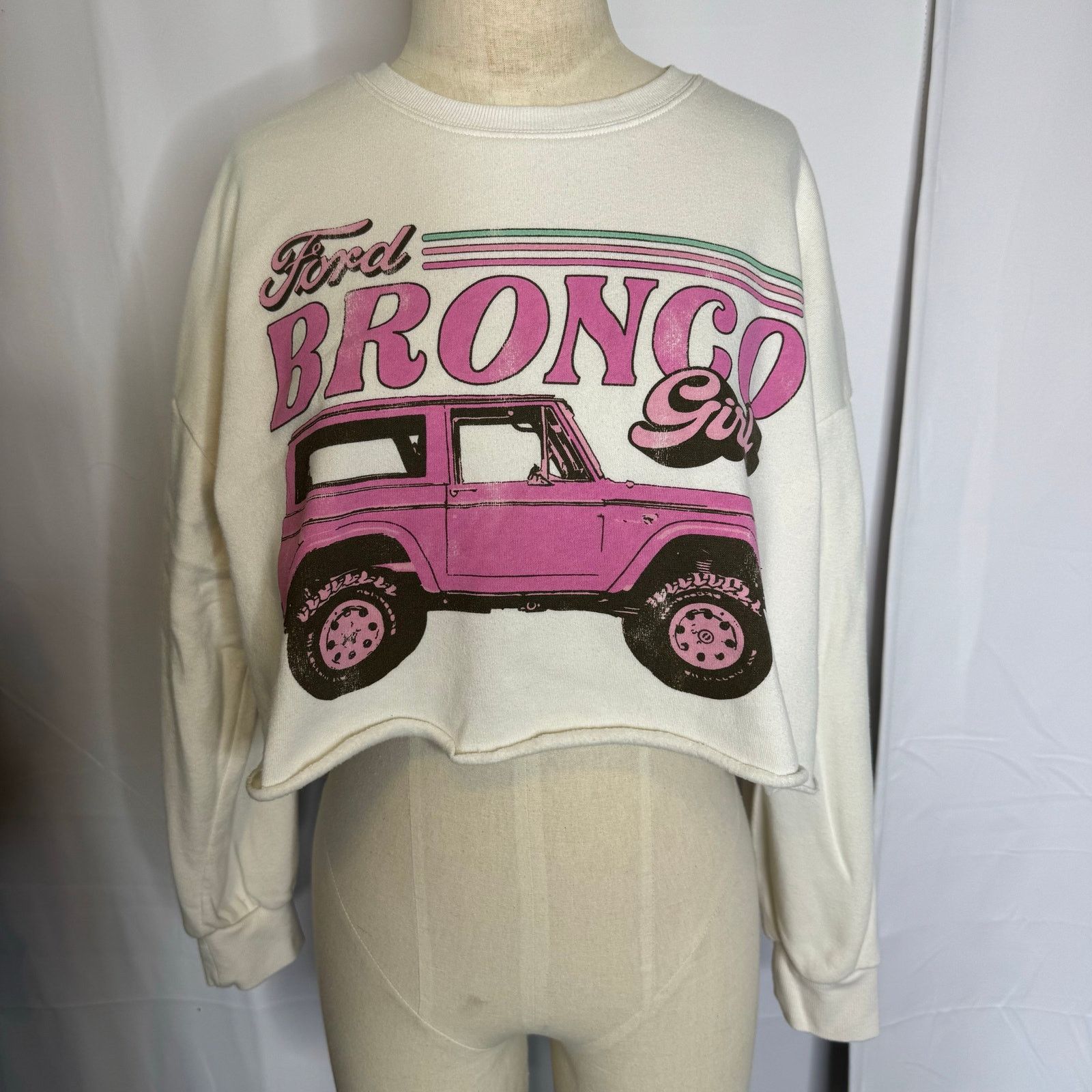 Ford Ford Bronco Girl Cropped Sweatshirt by Grayson Threads L Size L / US 10 / IT 46 - 2 Thumbnail