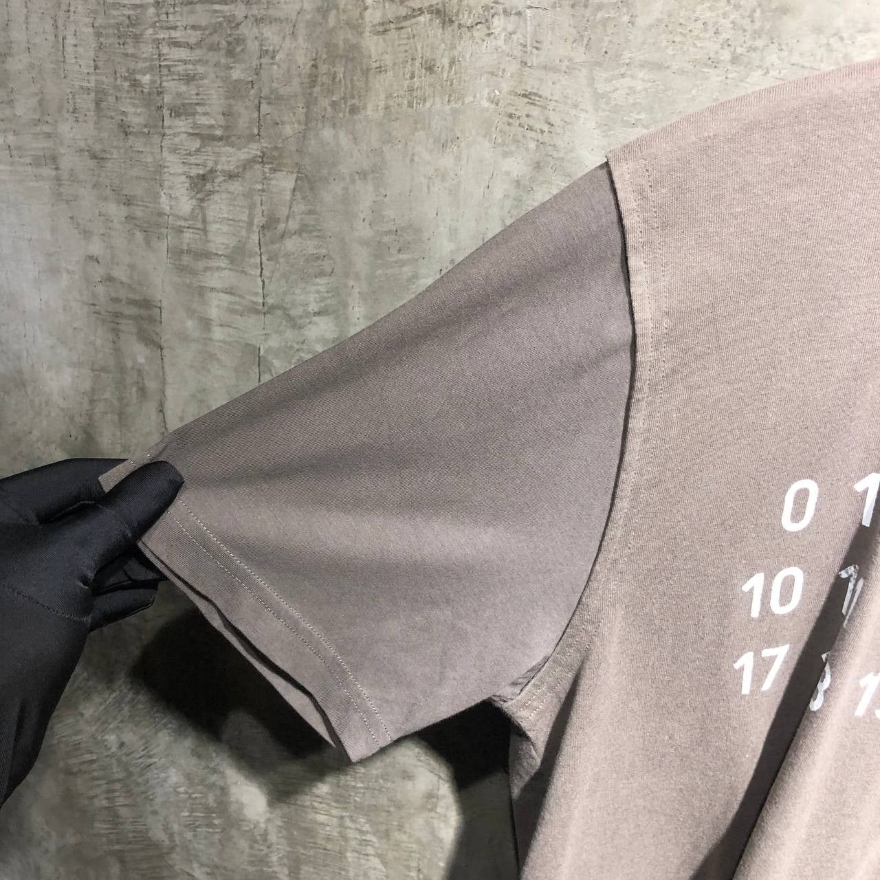 Maison Margiela Maison Margiela MM6 Logo Two Layer Tee Size US M / EU 48-50 / 2 - 8 Thumbnail