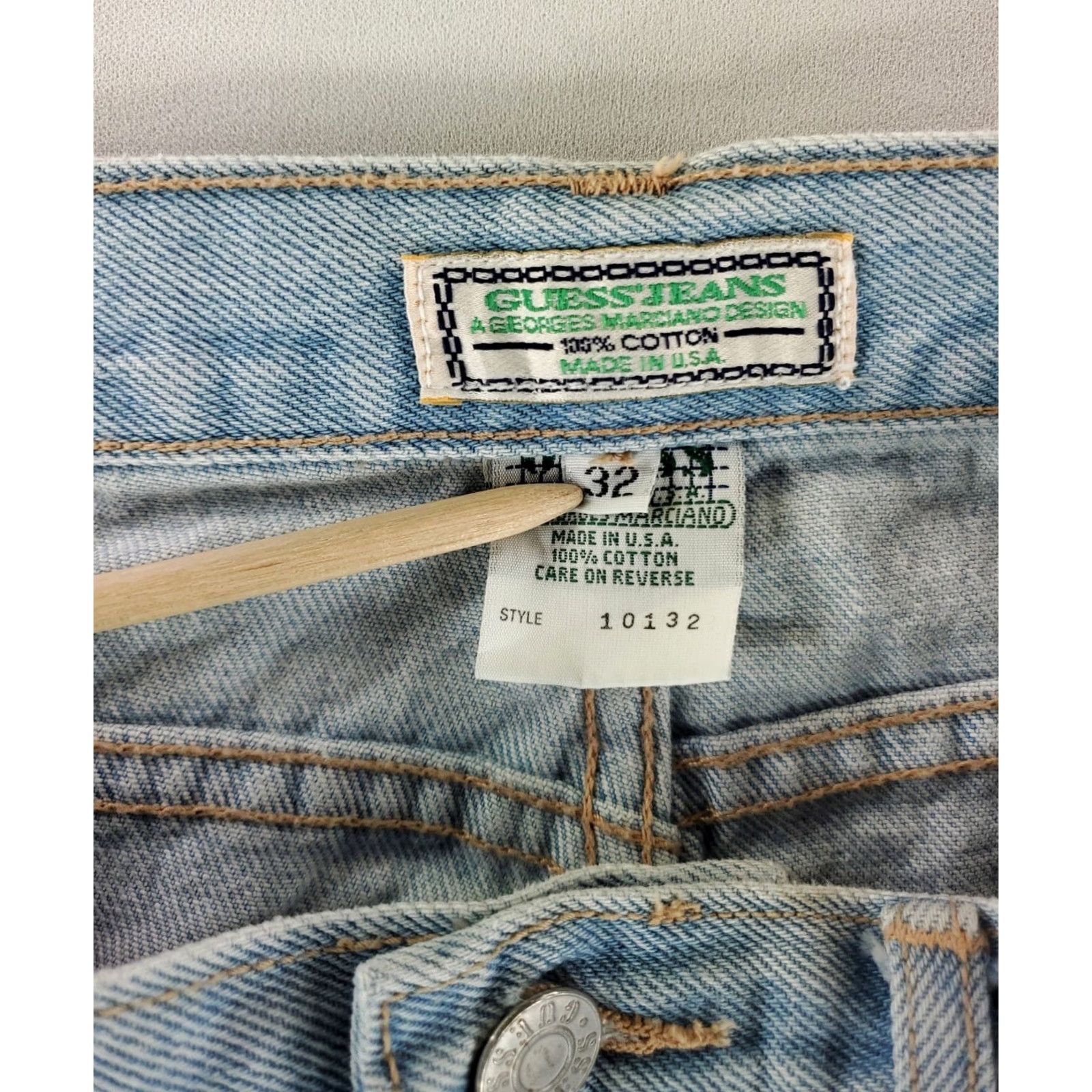 Guess VINTAGE Guess Jeans VTG 90s Blue 10132 Made USA Mens 32 Jeans 30x35 Actual Mens Blue Straight Jeans Size US 30 / EU 46 - 4 Thumbnail