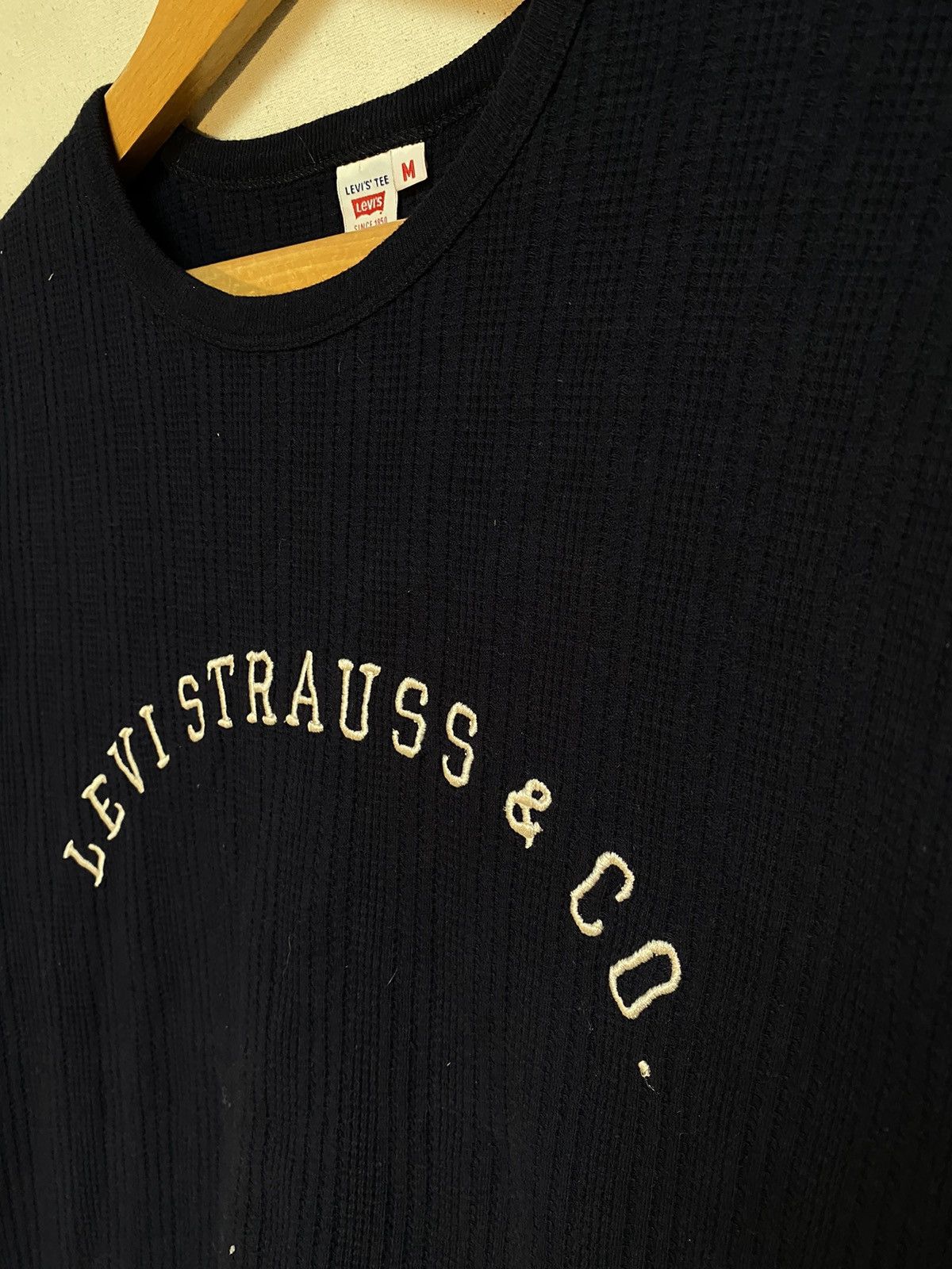 Levi's × Levi's Vintage Clothing × Vintage Levi’s Strauss Vintage Logo Tee Size M Size US M / EU 48-50 / 2 - 2 Thumbnail