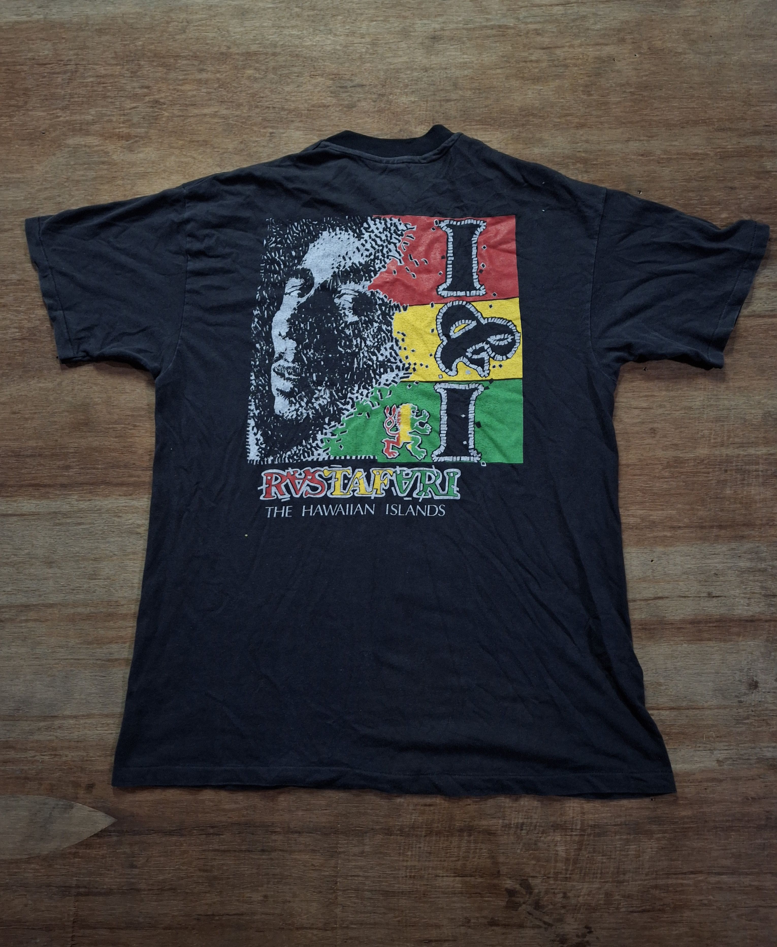 Vintage Vintage bob marley Rastafari island roots tee Size US L / EU 52-54 / 3 - 4 Thumbnail