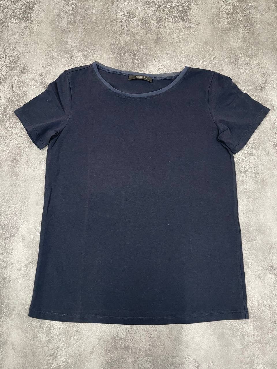 Max Mara Max Mara Weekend Women T-Shirt Basic Navy Size Medium Size M / US 6-8 / IT 42-44 - 1 Thumbnail