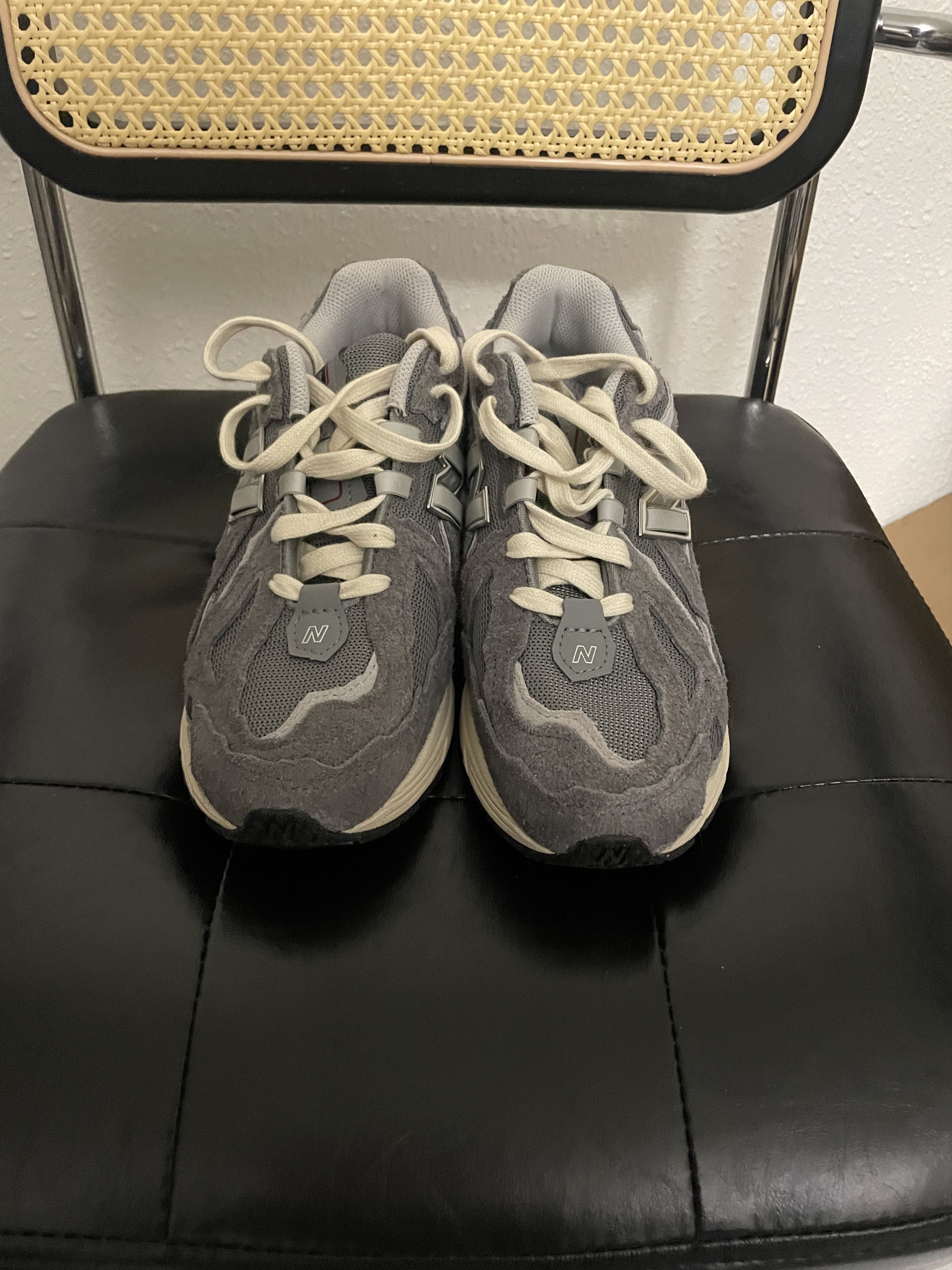 New Balance Grey New Balance 1906 Size US 7.5 / EU 40-41 - 1 Thumbnail