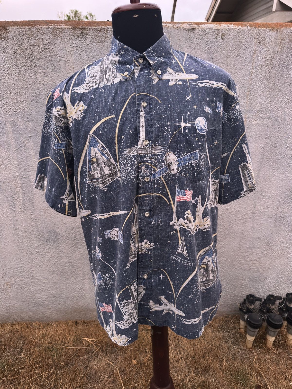 Reyn Spooner Reyn Spooner United States Space Force Aloha Shirt Men's L Size US L / EU 52-54 / 3 - 1 Thumbnail