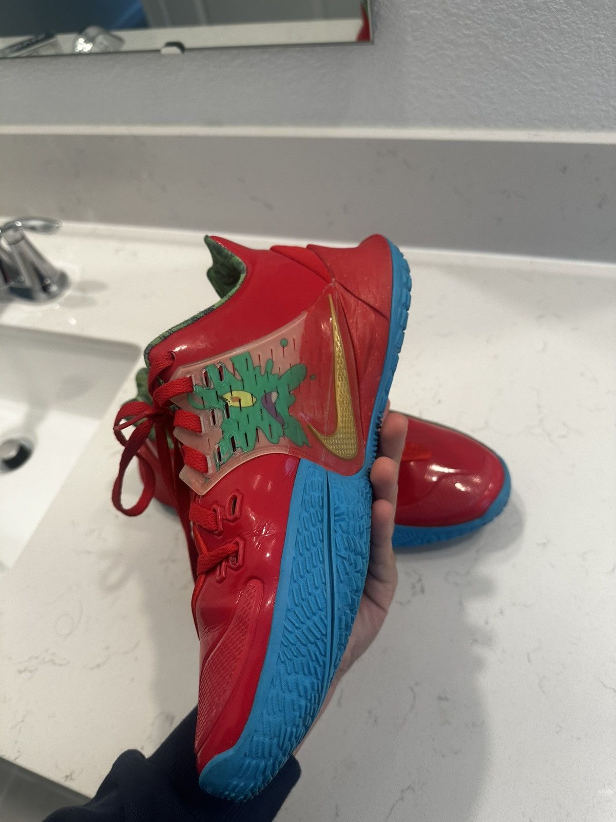 Nike Kyrie 2 low mr crab Size US 8.5 / EU 41-42 - 2 Thumbnail