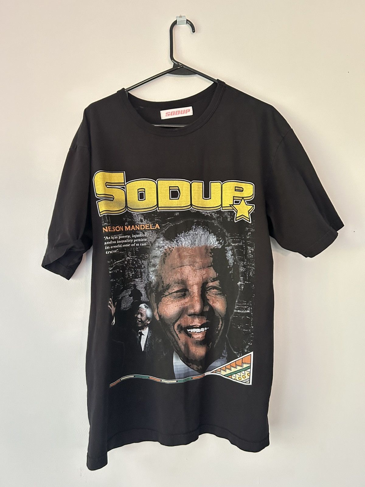 Other SODUP NELSON MANDELA T-SHIRT Size US L / EU 52-54 / 3 - 1 Thumbnail