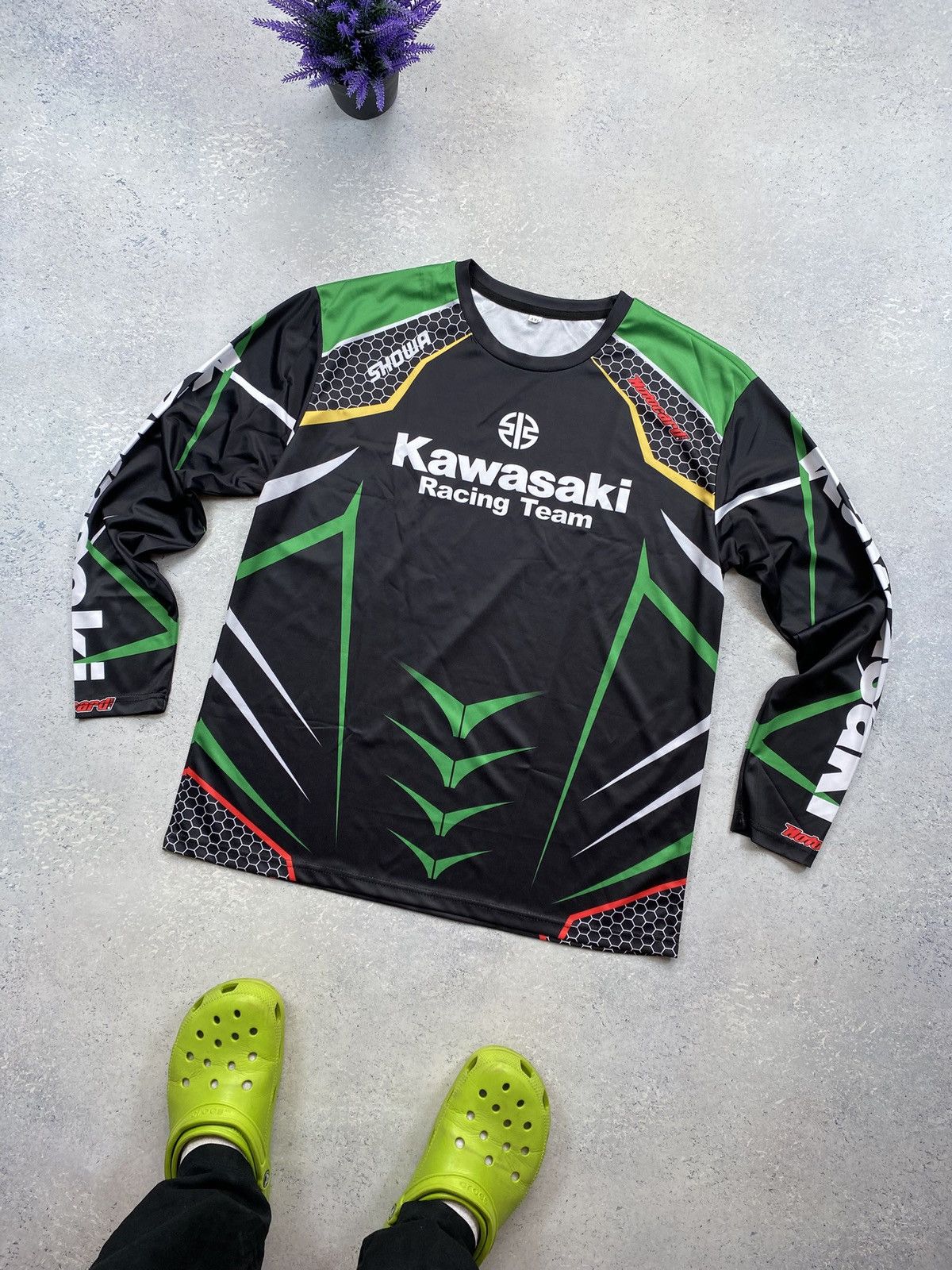 Formula 1 Kawasaki Motorcycle Racing Team Men's T-shirt Size XL Size US XL / EU 56 / 4 - 1 Thumbnail