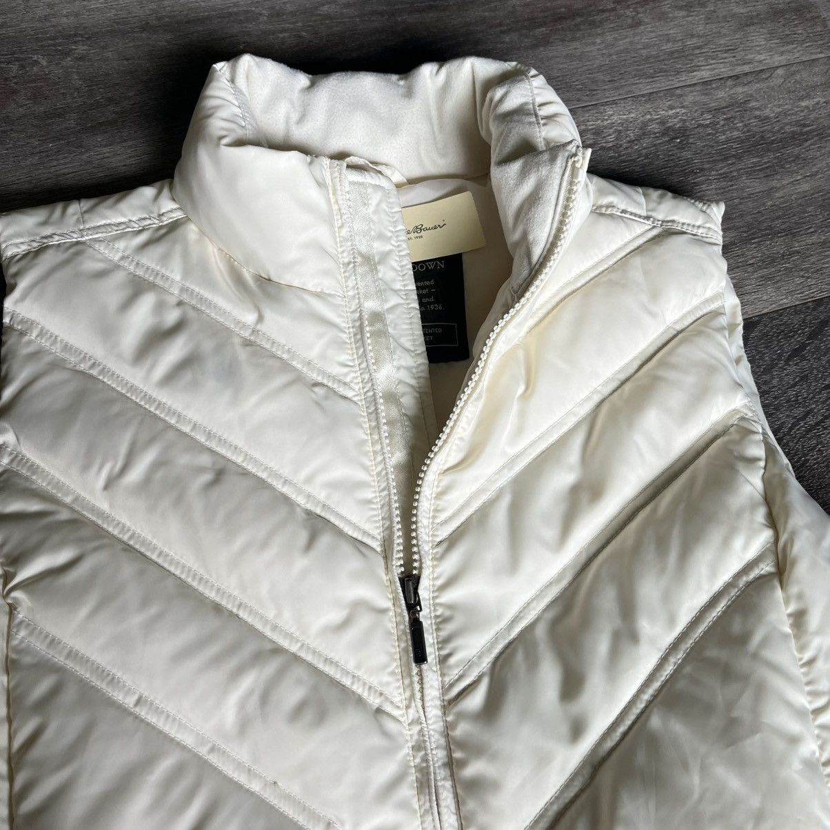Eddie Bauer New Vintage 2000s Eddie Bauer Premium Goose Down Puffer Vest Size L / US 10 / IT 46 - 3 Thumbnail