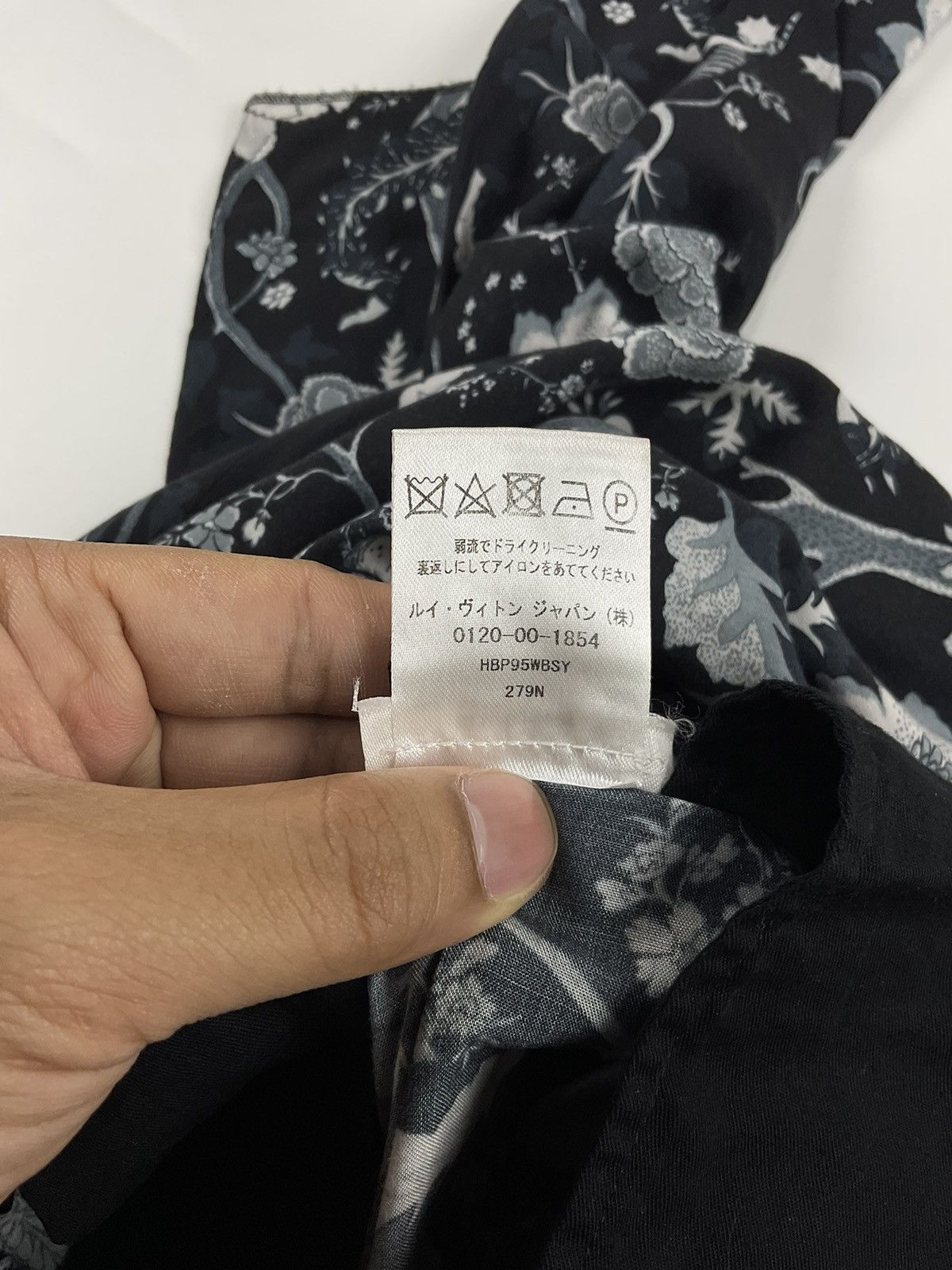 Louis Vuitton Louis Vuitton F/W'13 Chapman Brothers Garden in Hell Pants Size US 30 / EU 46 - 14 Thumbnail