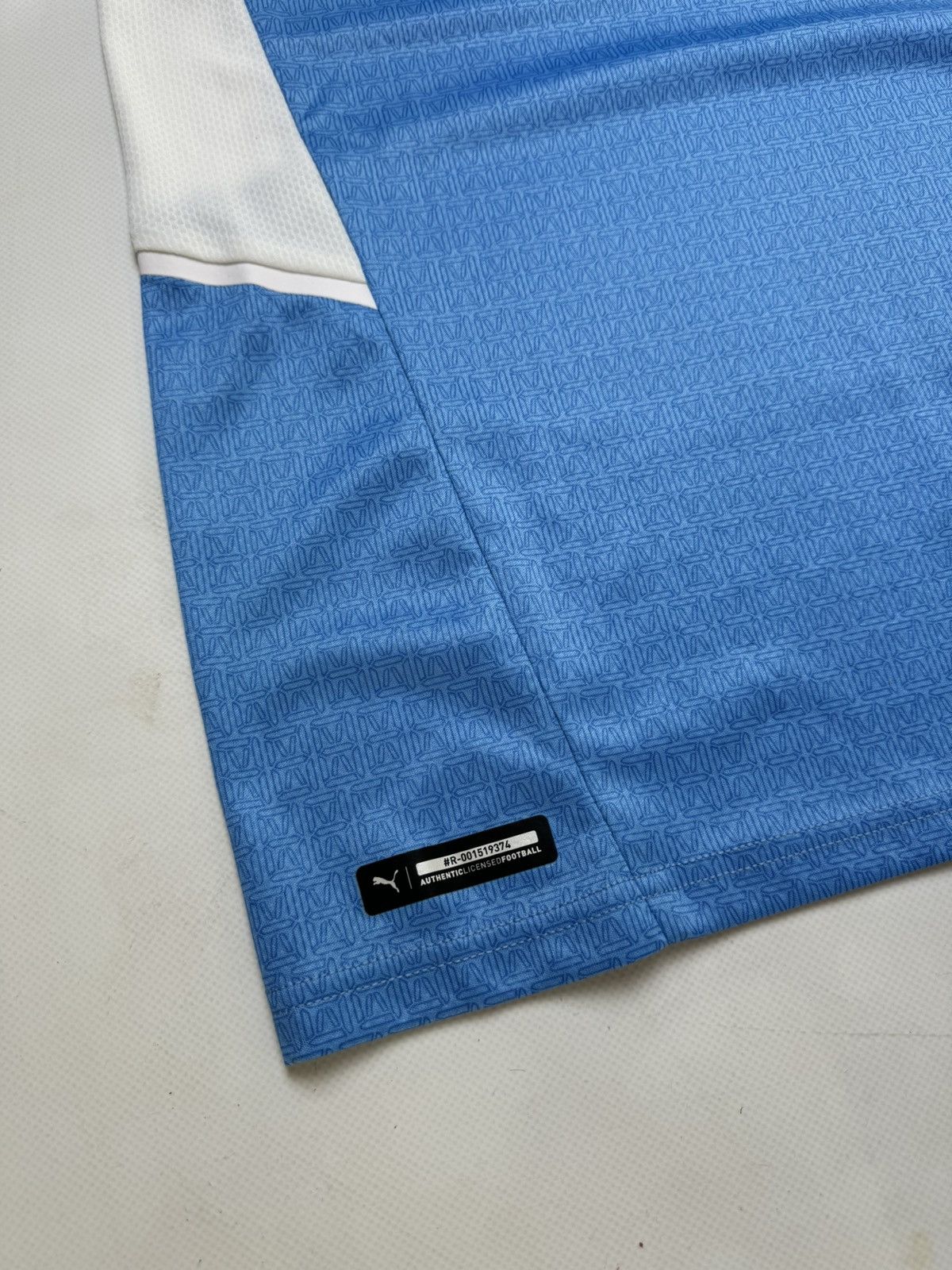Puma Rare Manchester City puma soccer jersey drill y2k Size US S / EU 44-46 / 1 - 3 Thumbnail