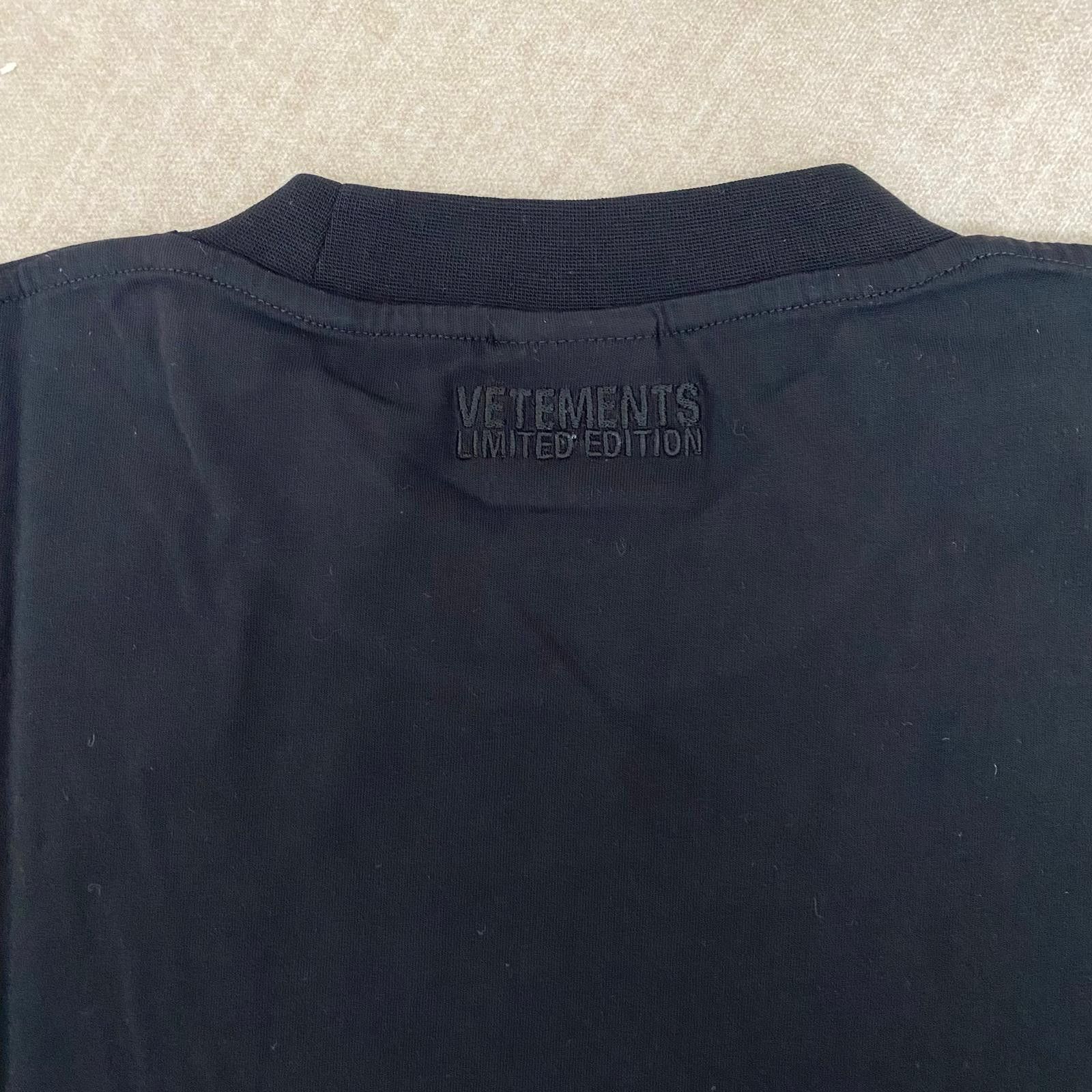 Vetements Black "Show You My Vetements" Logo Oversized T-Shirt Size US S / EU 44-46 / 1 - 11 Thumbnail