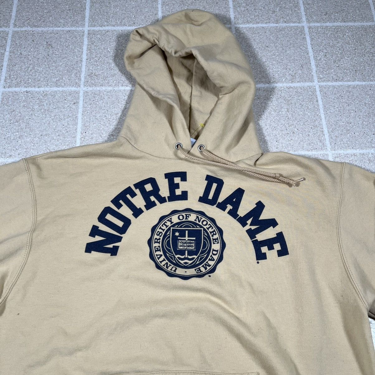Champion Notre Dame Fighting Irish Sweatshirt Gold Champion Hoodie Size US L / EU 52-54 / 3 - 2 Thumbnail