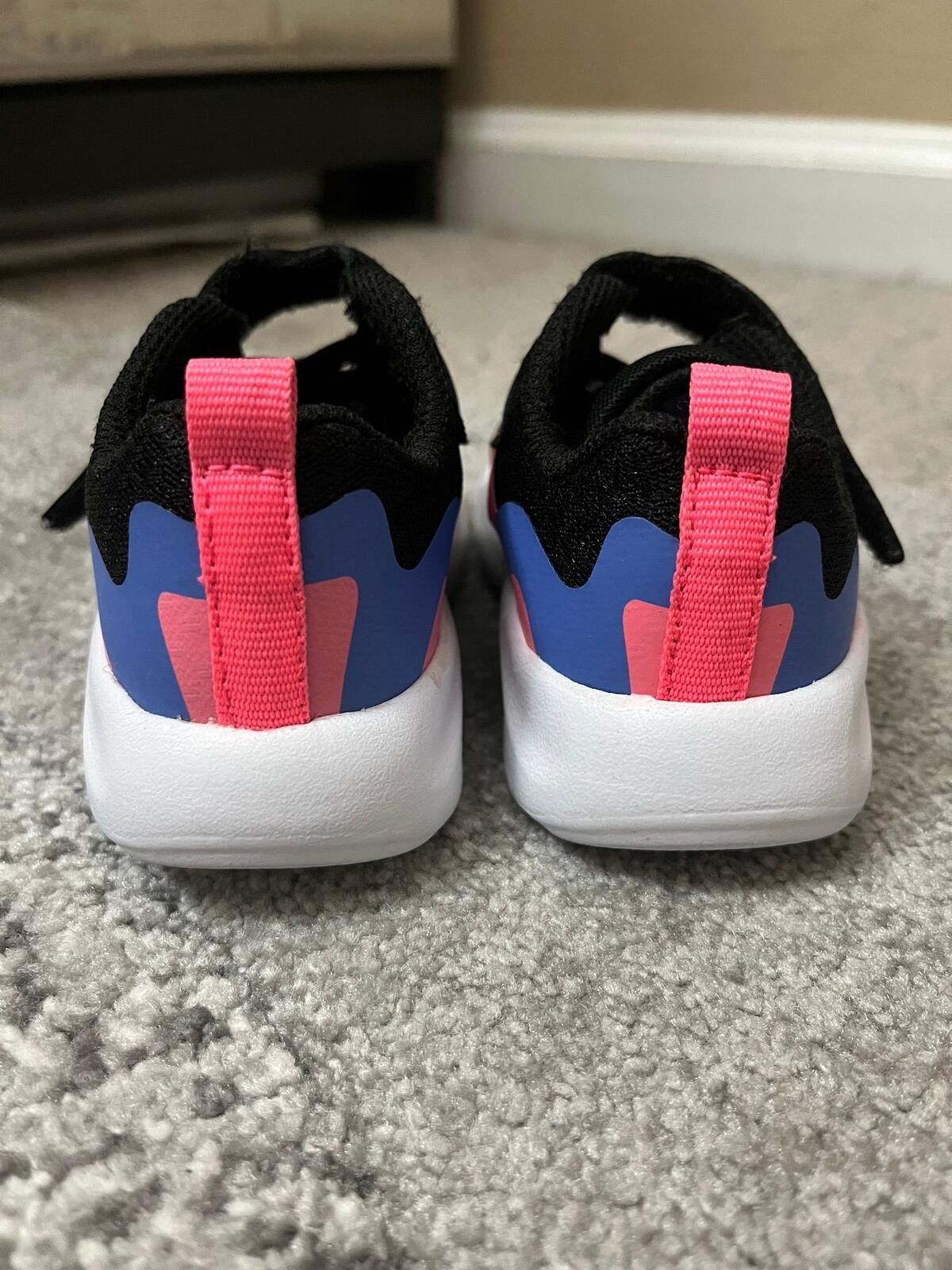 Athletic Works Toddler Size 4 Athletic Lightweight Sneakers Black Pink Size ONE SIZE - 4 Thumbnail