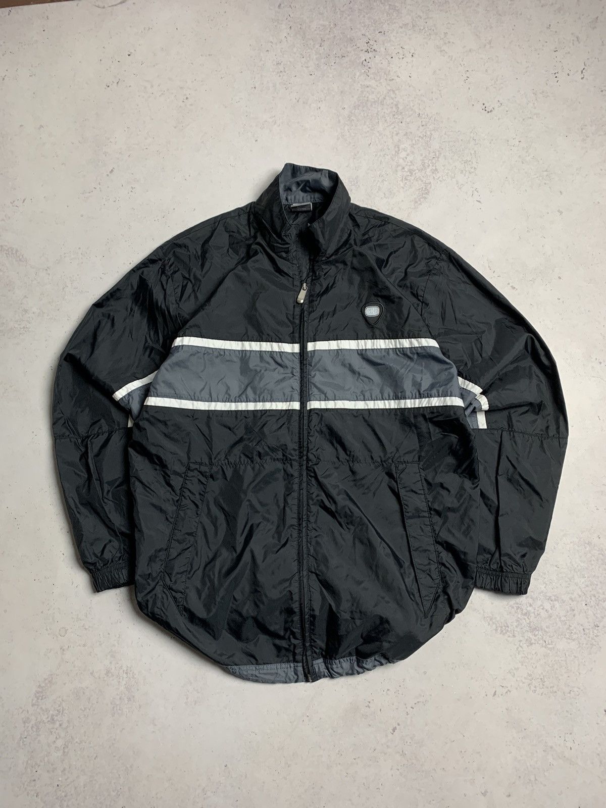 Nike × Vintage Vintage Nike Nylon Swoosh Olympic Black Track Jacket L Size US L / EU 52-54 / 3 - 3 Thumbnail