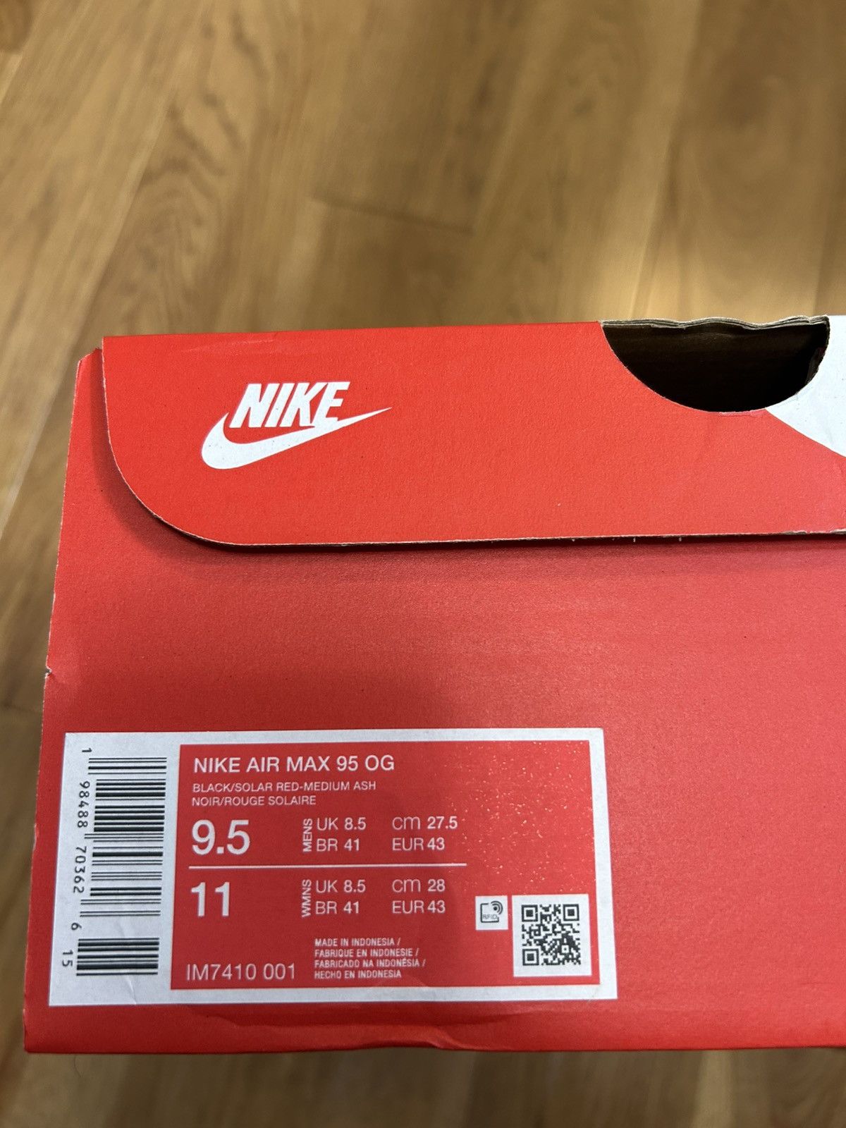 Nike Nike Air Max 95 Solar Red Size US 9.5 / EU 42-43 - 5 Thumbnail