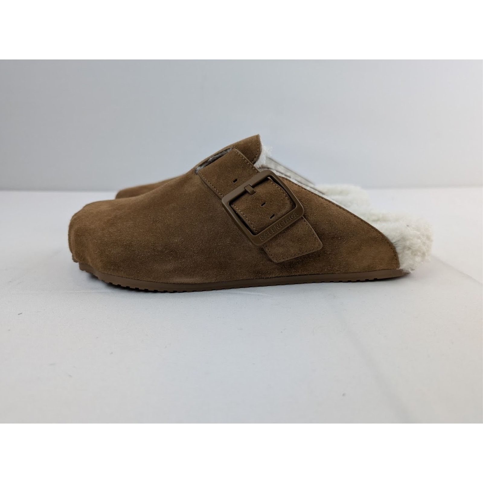 Balenciaga o1rshd1 Suede Shearling Sunday Mules in Beige/Off White Size US 9 / EU 42 - 9 Thumbnail