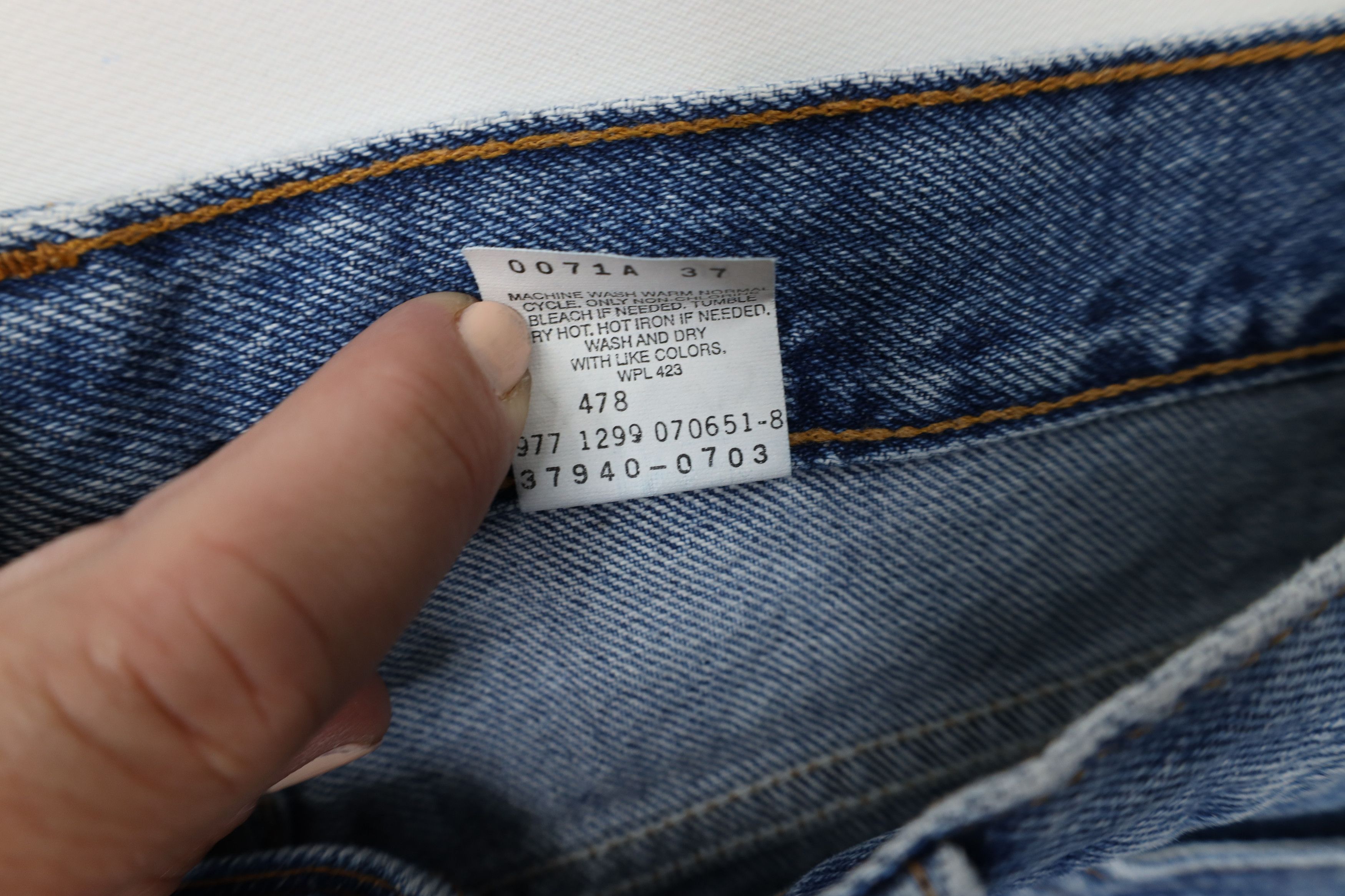 Levi's Vintage 90s Levis Relaxed Fit Denim Jean Shorts Jorts Blue Size 32" / US 10 / IT 46 - 8 Thumbnail