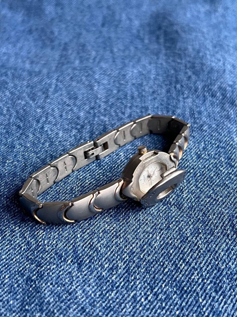 Japanese Brand × Vintage Vintage Japanese style futuristic Watch Size ONE SIZE - 3 Thumbnail