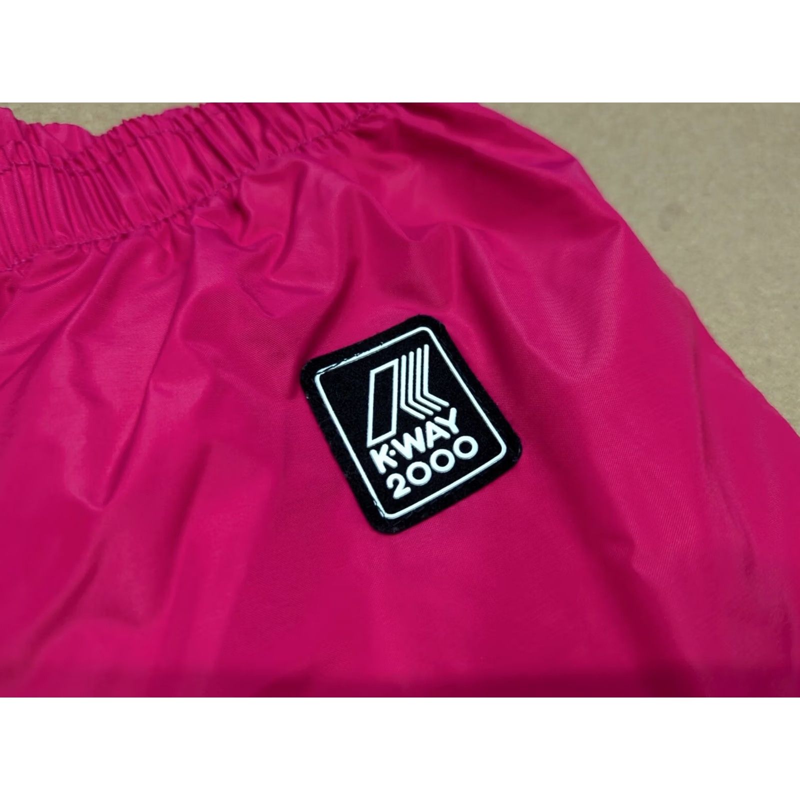 K-Way K-Way 2000 Womens Vintage Neon Pink Windbreaker Pants Zip Bottoms Size 8 Size 30" / US 8 / IT 44 - 4 Thumbnail