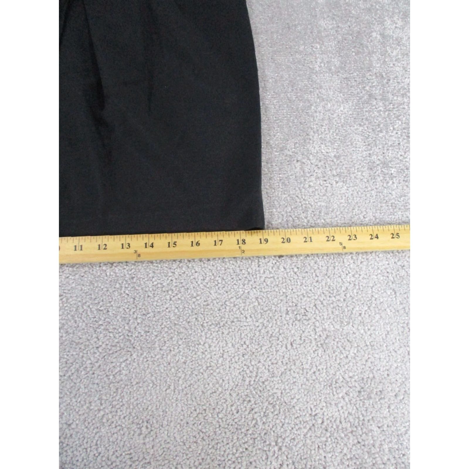 St. John VINTAGE St. John Women's Skirt Size 8 Black Pleated Knee Length Pencil Style Casual Professional Size 30" / US 8 / IT 44 - 3 Thumbnail