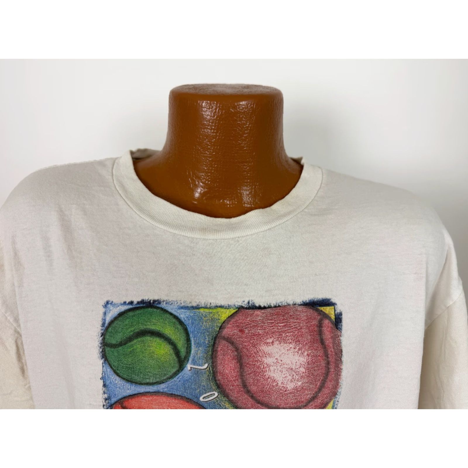 Vintage VINTAGE USTA Tennis Shirt Men L White 2000s 90s Sports Short Sleeve Crew Neck Graphic Print T-Shirt Size US L / EU 52-54 / 3 - 4 Thumbnail