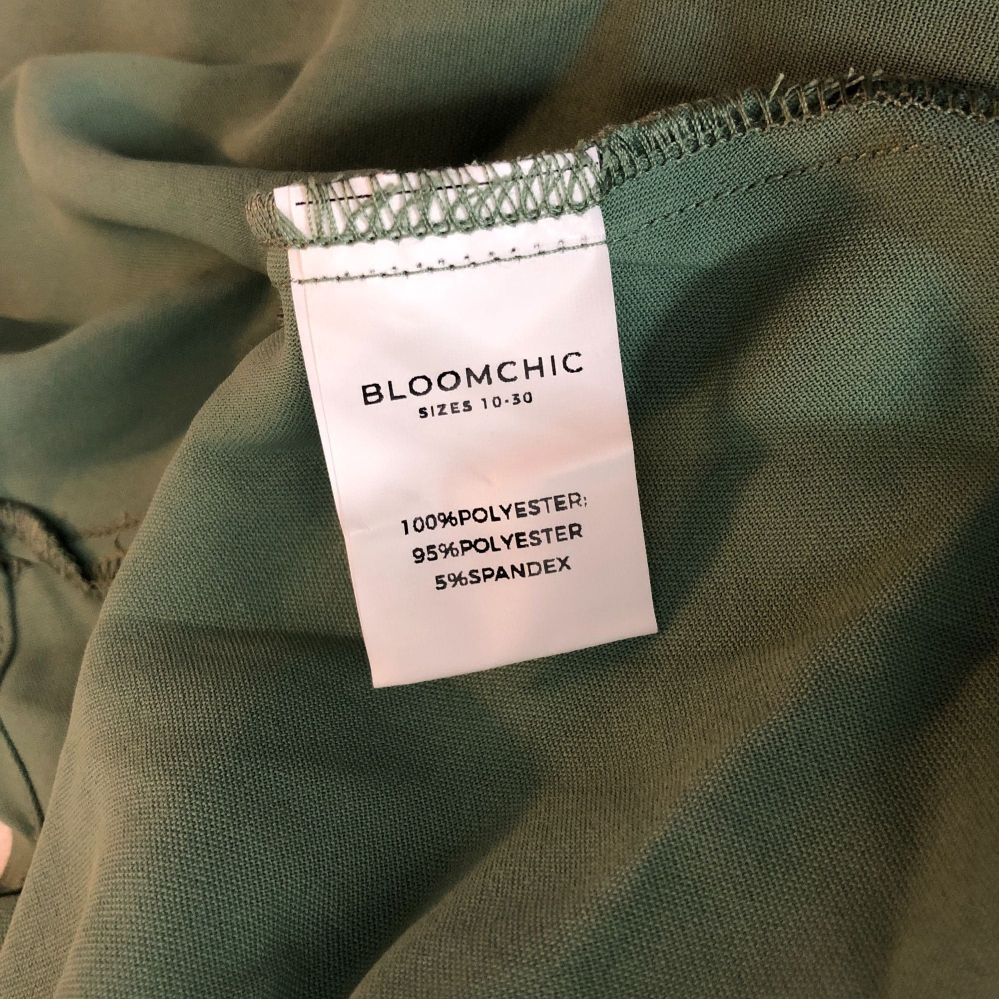Other Bloomchic Dress Belted Surplice Neckline A Line Green Floral Size L / US 10 / IT 46 - 4 Thumbnail