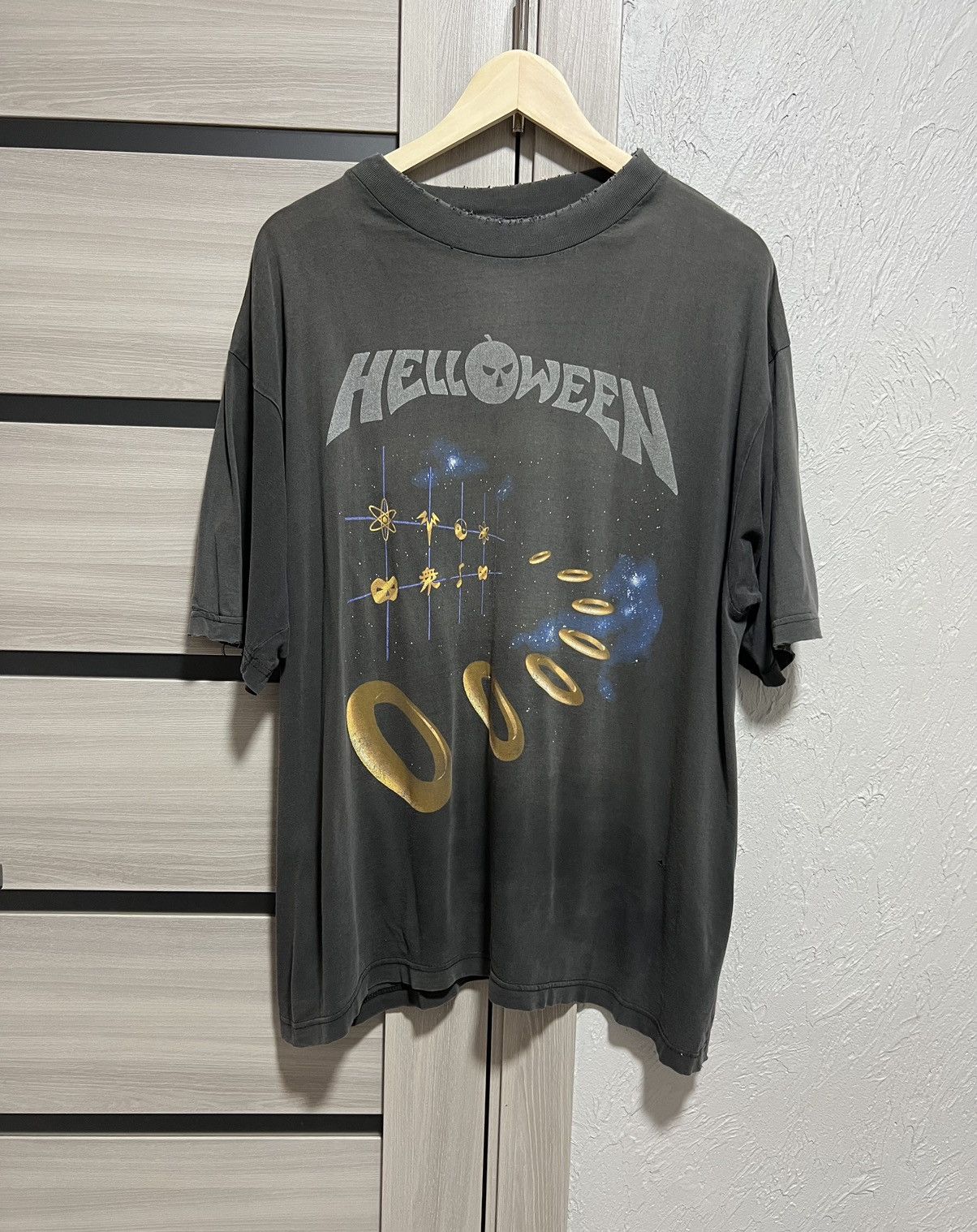 Band Tees HELLOWEEN Vintage T-shirt Master Ring World Tour 94/95 LIVE Size US M / EU 48-50 / 2 - 1 Thumbnail