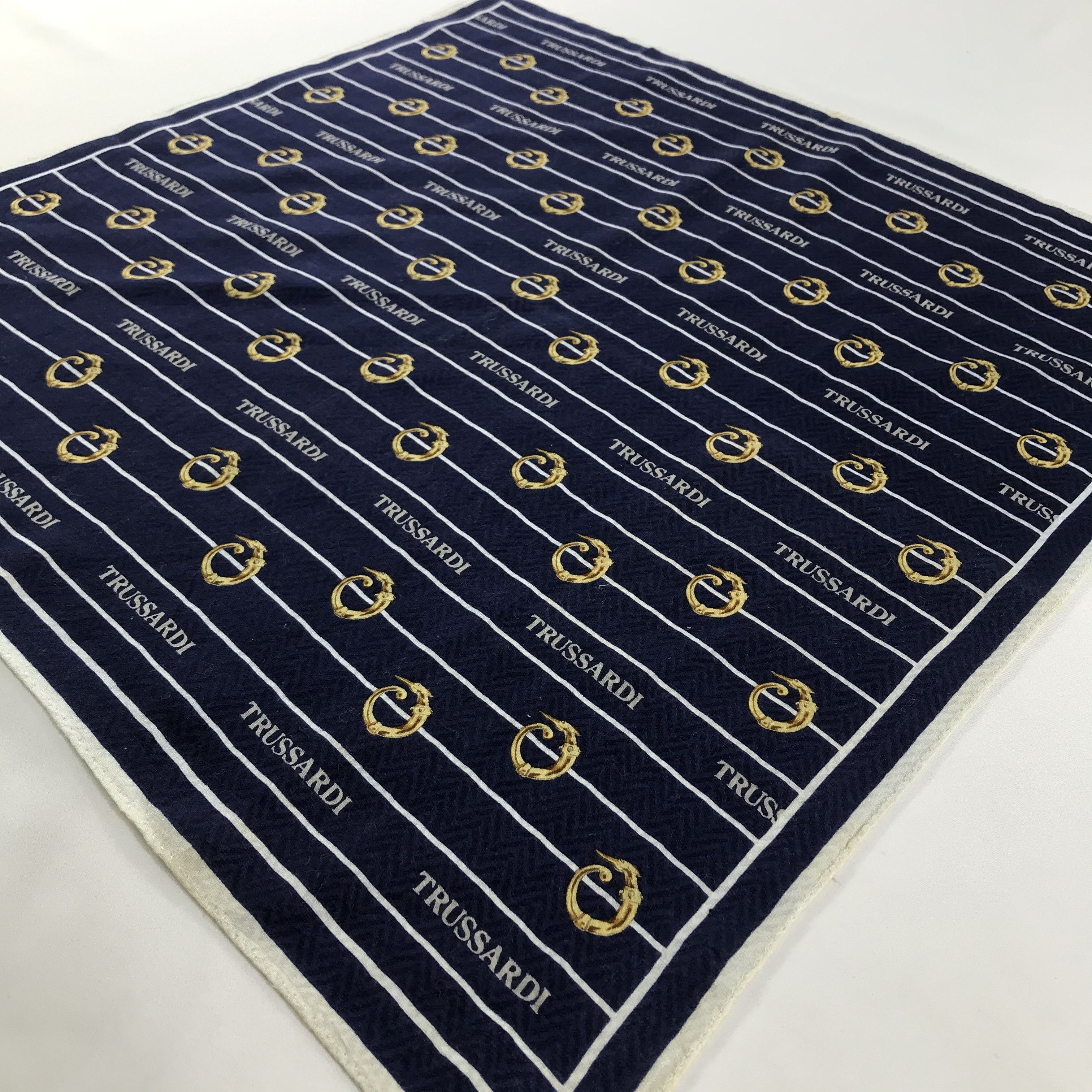 Trussardi × Vintage Trussardi Bandana / Handkerchief / Neckerchief - S1457 Size ONE SIZE - 2 Thumbnail