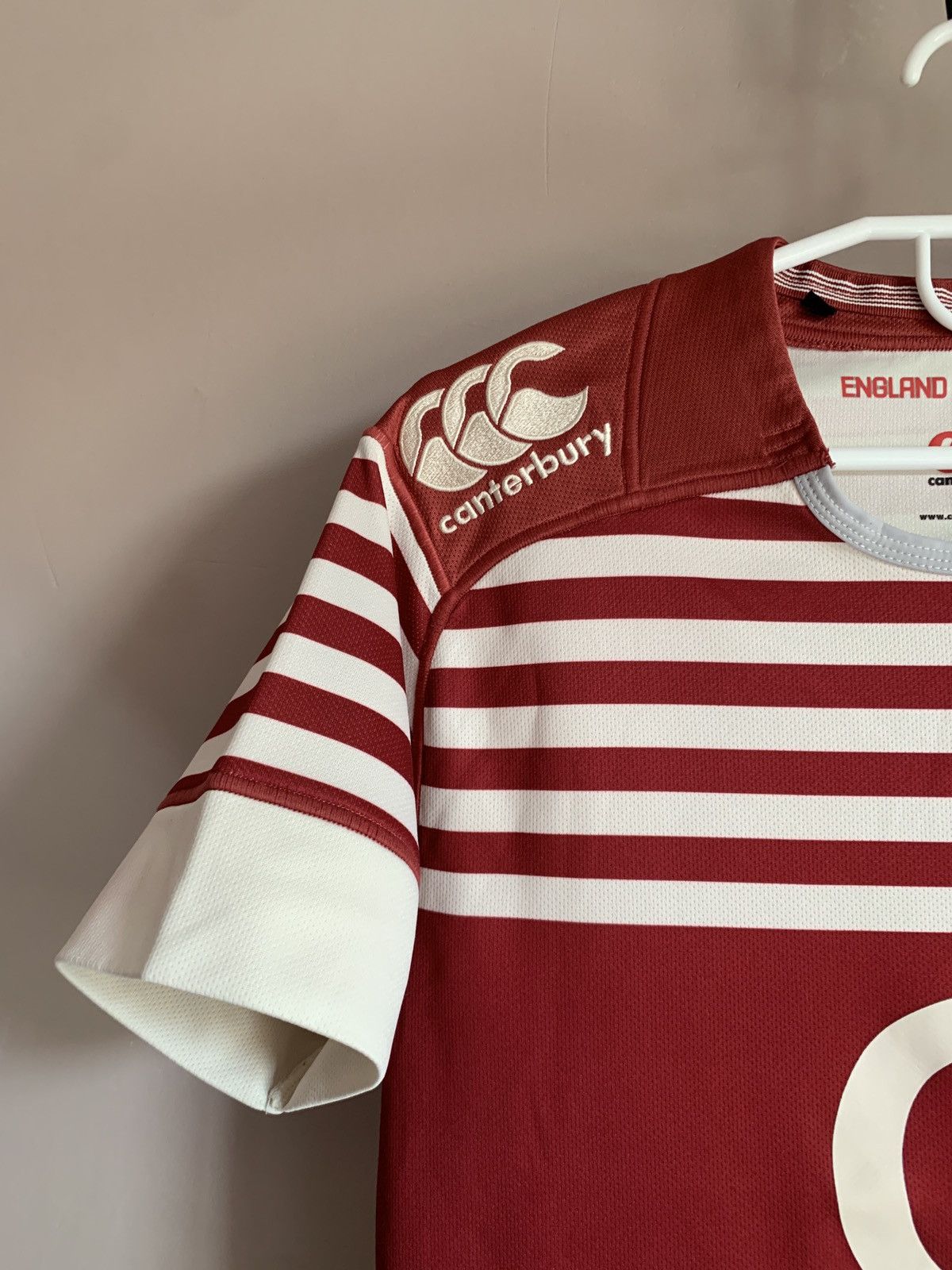 Canterbury of New Zealand England 2014 Away Rugby Union Shirt Canterbury Jersey Sz S Size US S / EU 44-46 / 1 - 4 Thumbnail