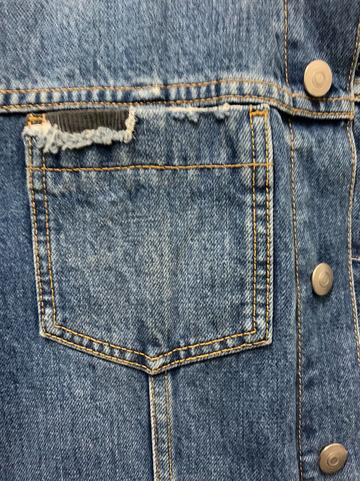 Maison Margiela Maison Margiela SS17 short version destroys denim jacket 25 Size US M / EU 48-50 / 2 - 4 Thumbnail