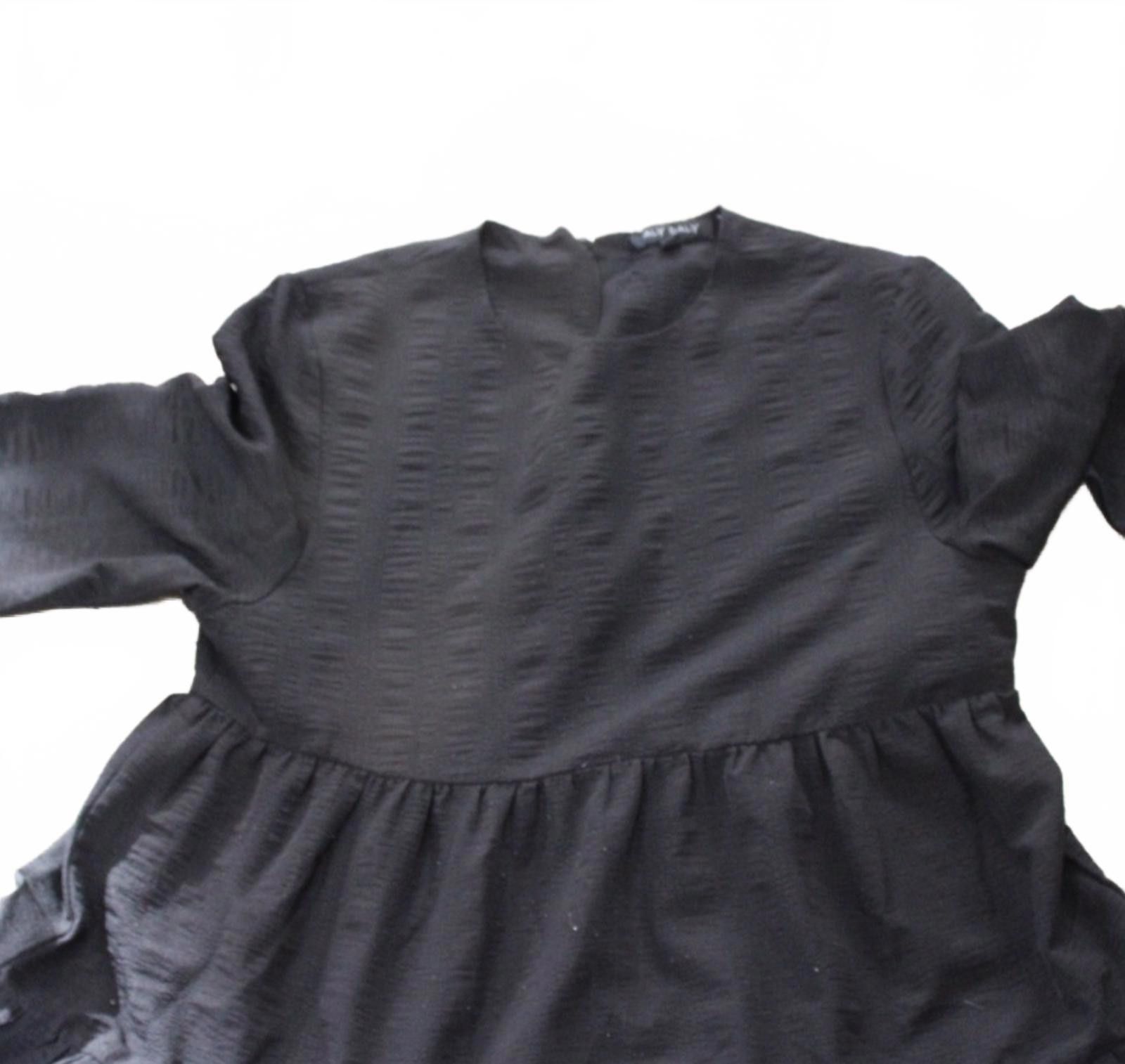Other Casual Women's Black Tiered Ruffle Shift Day Dress Sz Small Size S / US 4 / IT 40 - 3 Thumbnail