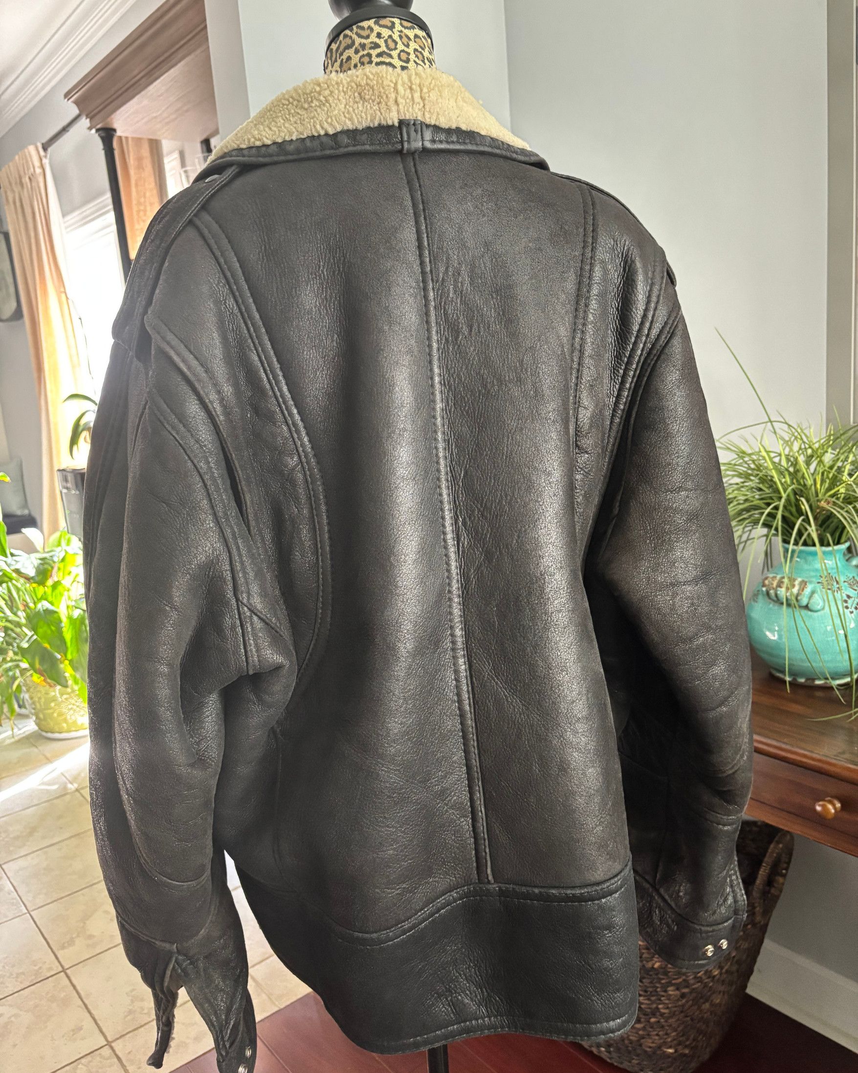 Other Vintage Adriana Sheepskin & Leather Shearling Coat – Size US L / EU 52-54 / 3 - 4 Thumbnail