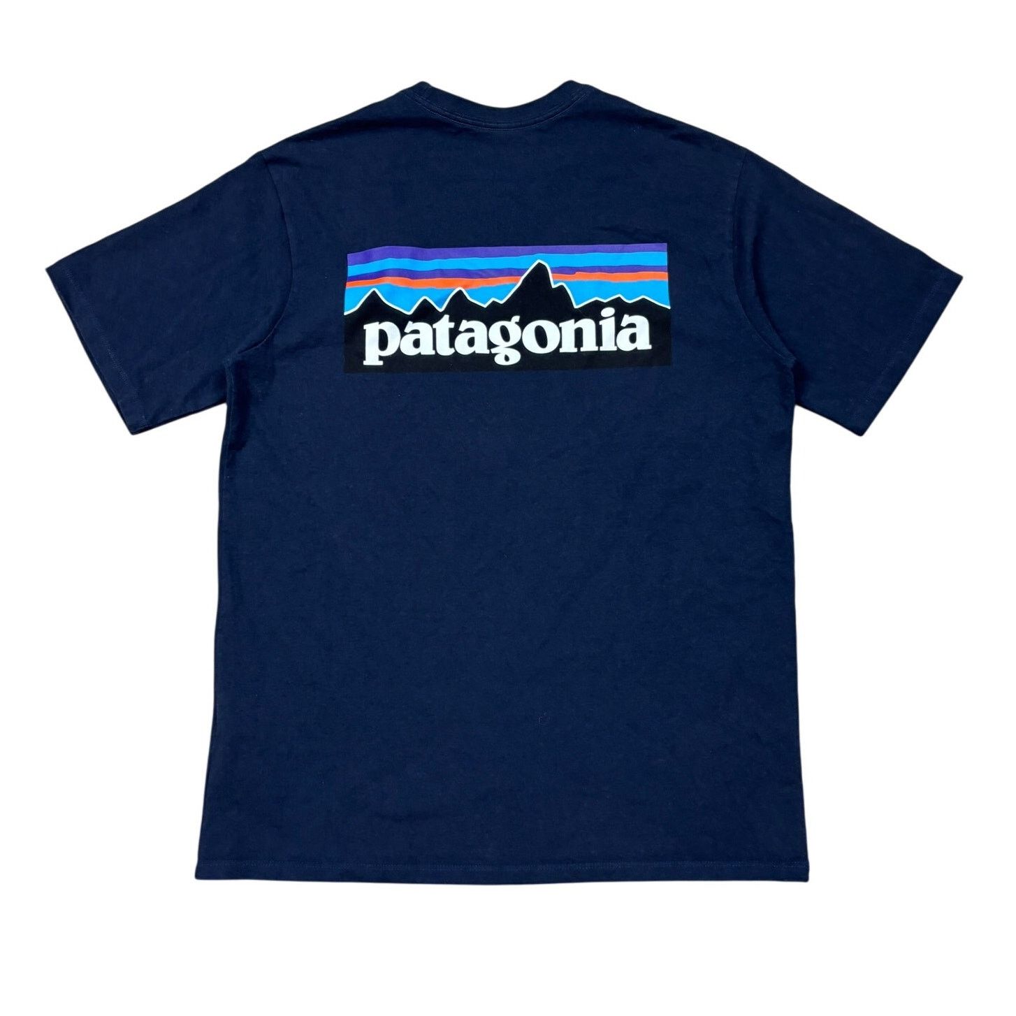 Patagonia Patagonia P-6 Logo Regular Fit Responsibili-tee Shirt Mens S Size US S / EU 44-46 / 1 - 1 Thumbnail