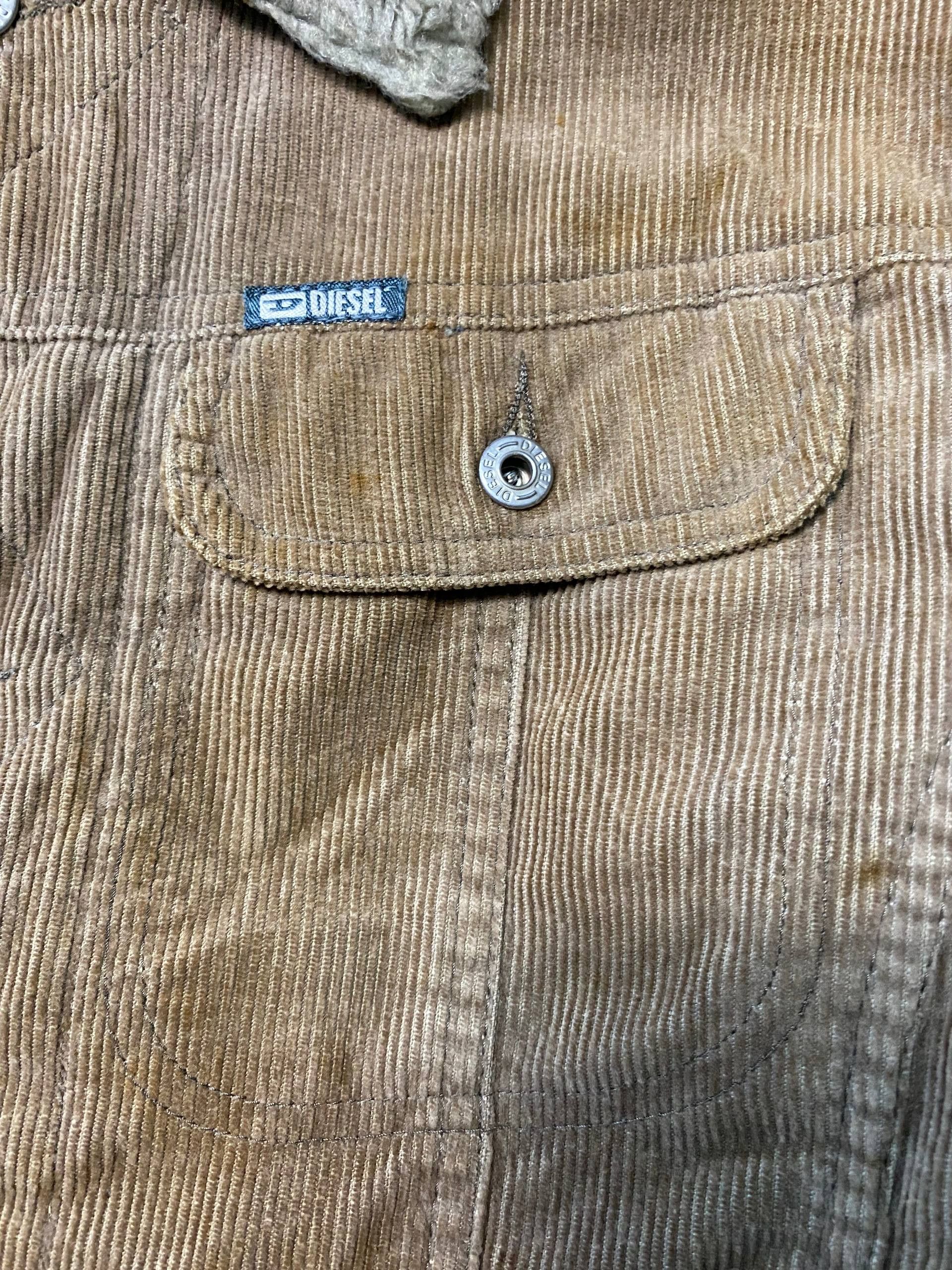 Diesel Vintage Diesel Corduroy Sherpa Lined Trucker Jacket Size US M / EU 48-50 / 2 - 3 Thumbnail