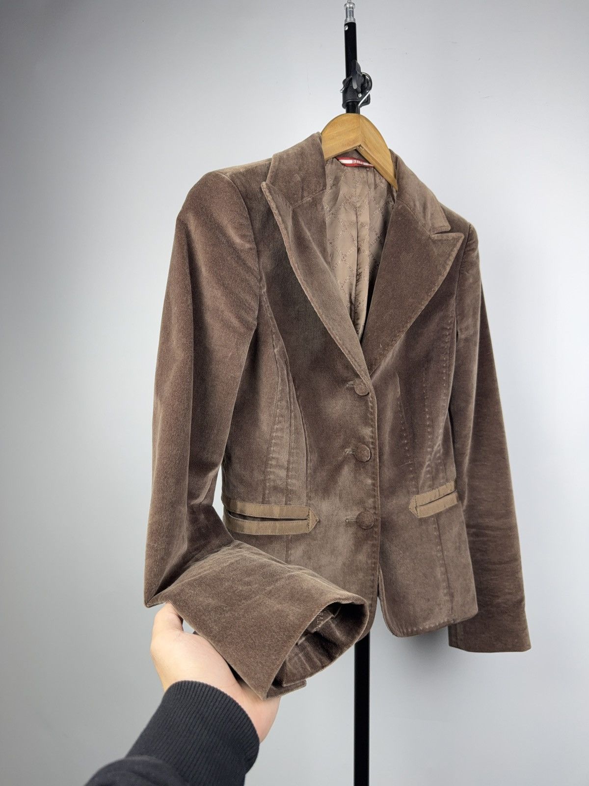 Bally Luxury Bally Switzerland Brown Velvet Tailored Blazer 38 Size M / US 6-8 / IT 42-44 - 5 Thumbnail