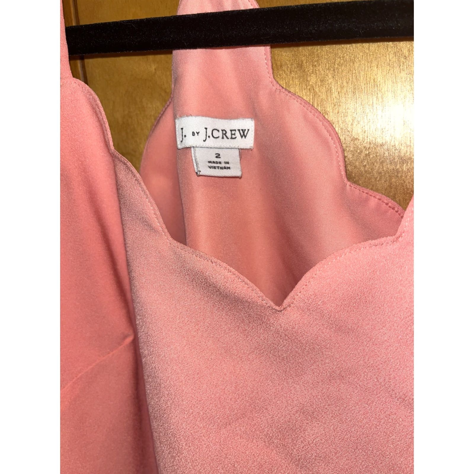 J.Crew J Crew Tank Top Cami Peach Scalloped Edge V-Neck Spaghetti Strap Regular Size 2 Women Size XS / US 0-2 / IT 36-38 - 2 Thumbnail