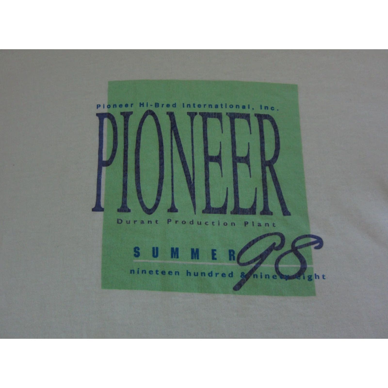 Fruit Of The Loom VINTAGE Pioneer Shirt Mens XL White Fruit of the Loom 90s T-Shirt US 70s 80s 90s Punk Rock Cat School Classic USA Size US XL / EU 56 / 4 - 2 Thumbnail