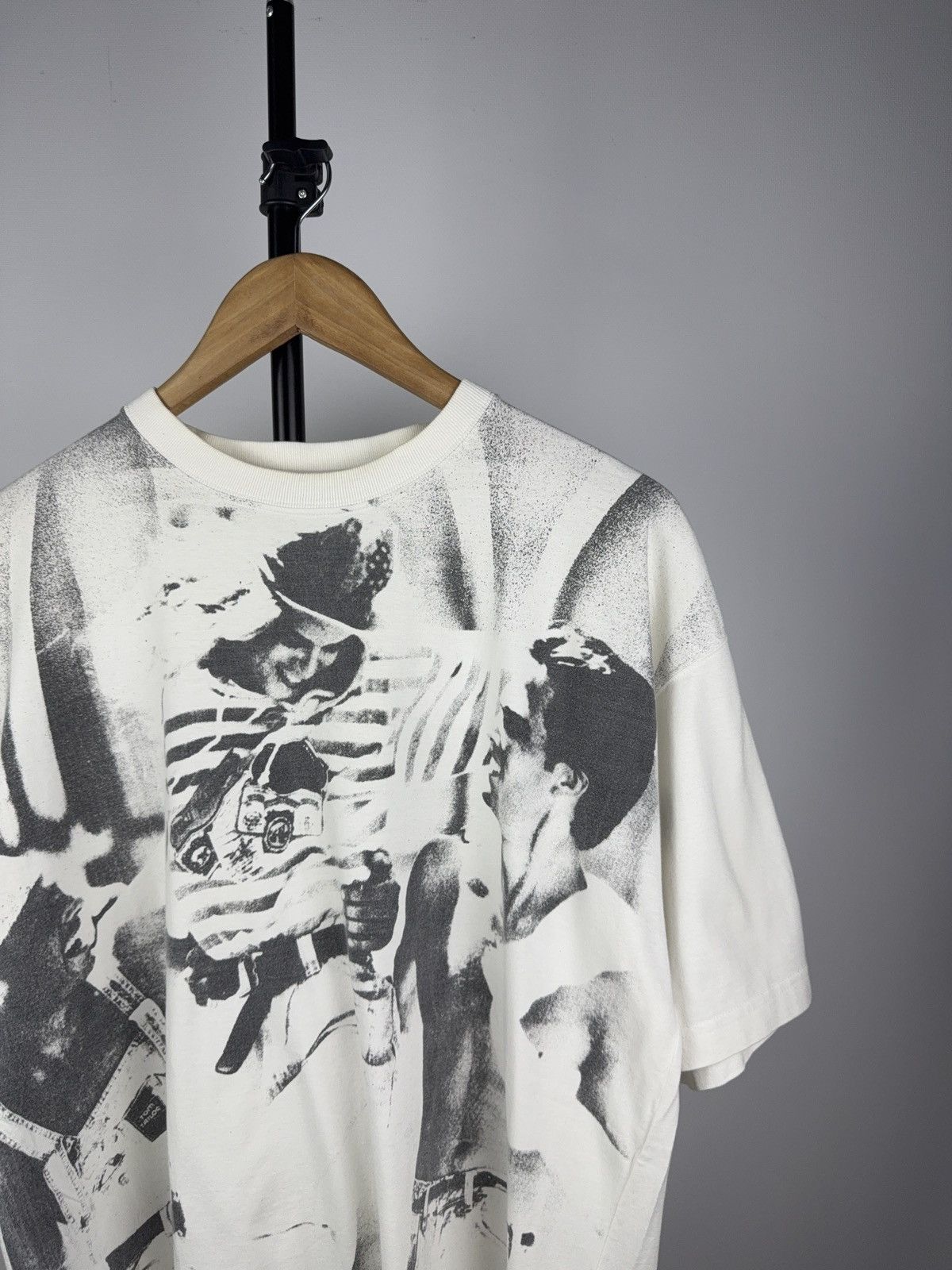 Japanese Brand × Vintage Avant-Garde Black & White Print Tee Surreal Art Photo Style Size US XL / EU 56 / 4 - 3 Thumbnail