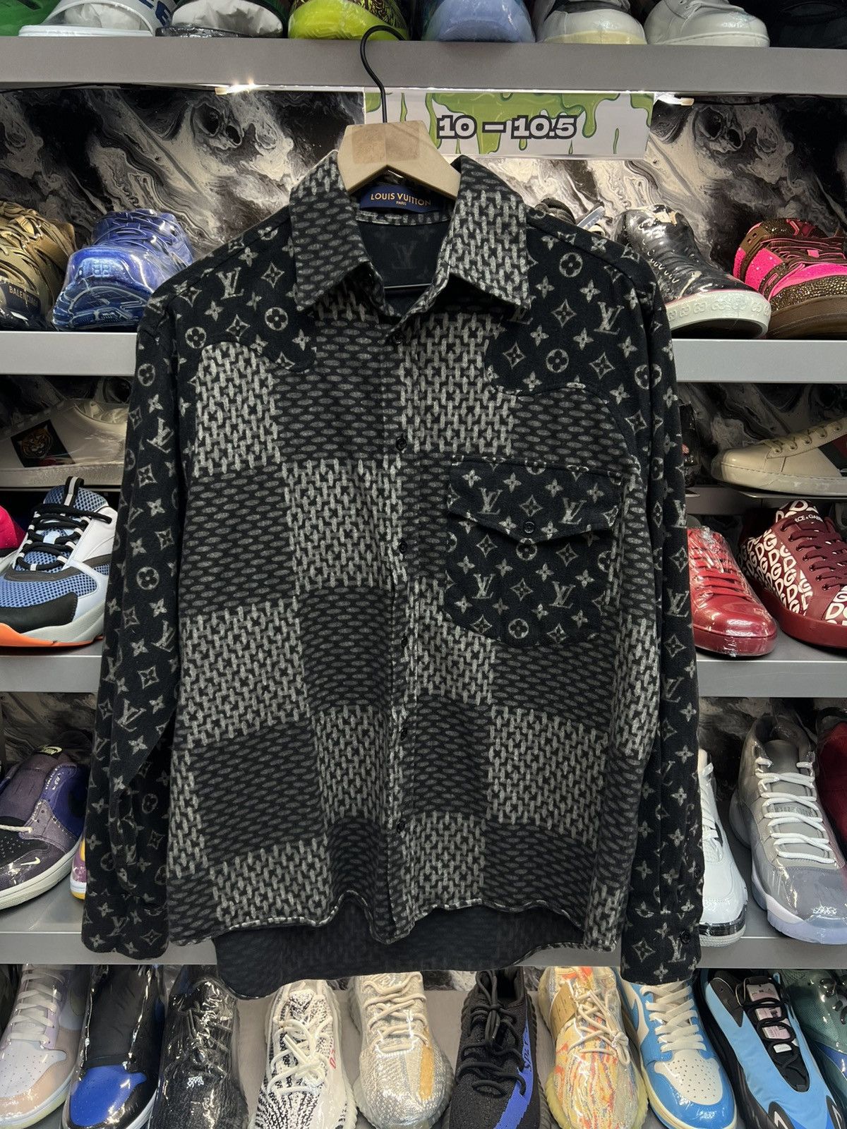 Louis Vuitton Louis Vuitton x Nigo Damier Flannel Shirt Size US S / EU 44-46 / 1 - 1 Thumbnail