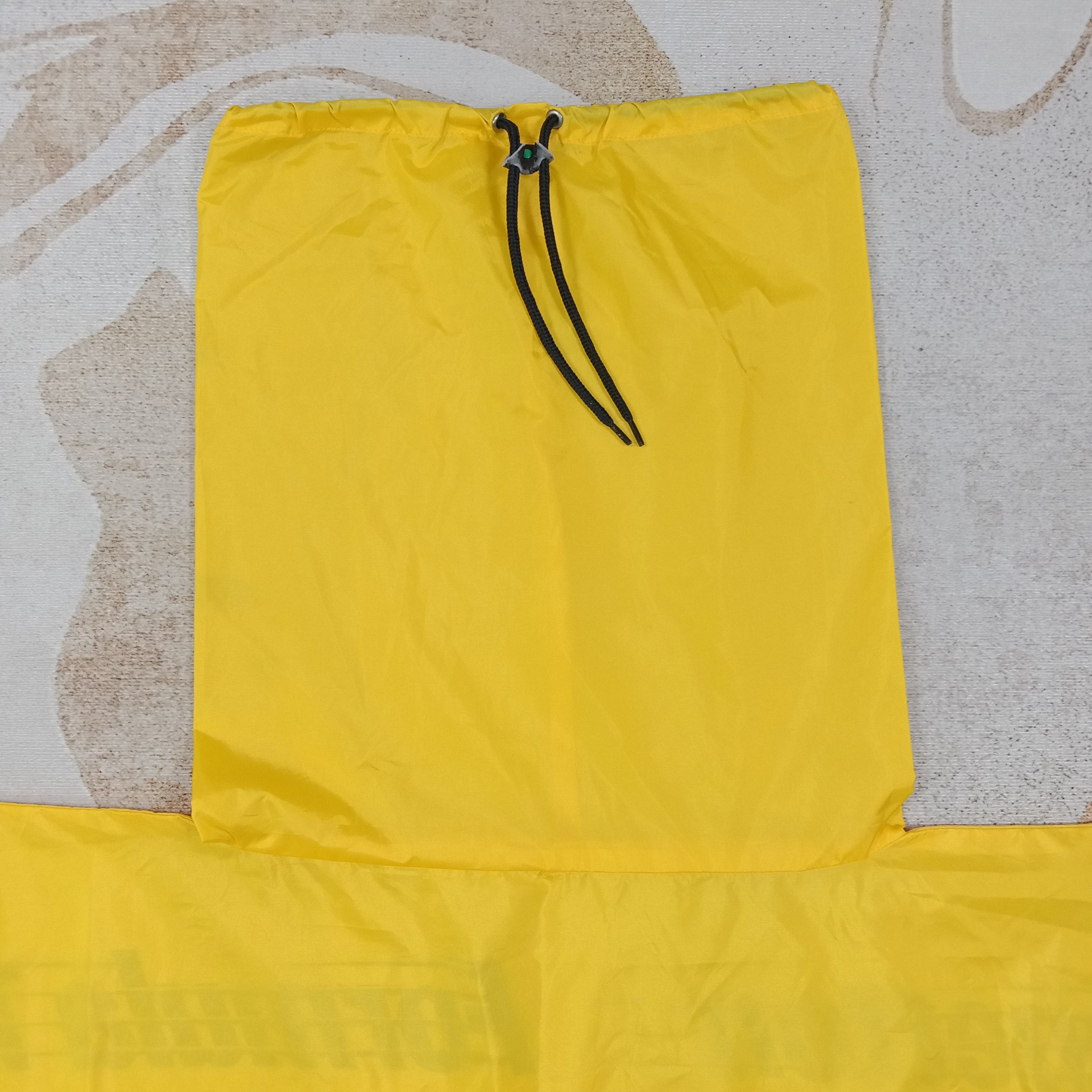 Benetton Benetton Formula One Racing Team Raincoat C269N15 Size US L / EU 52-54 / 3 - 5 Thumbnail