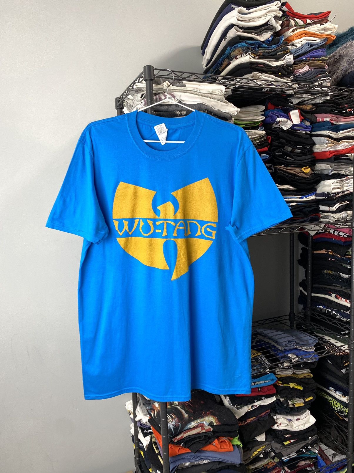 Disney × Rap Tees × Wu-Tang Clan Wu Tang Clan Mickey Mouse Hands T 