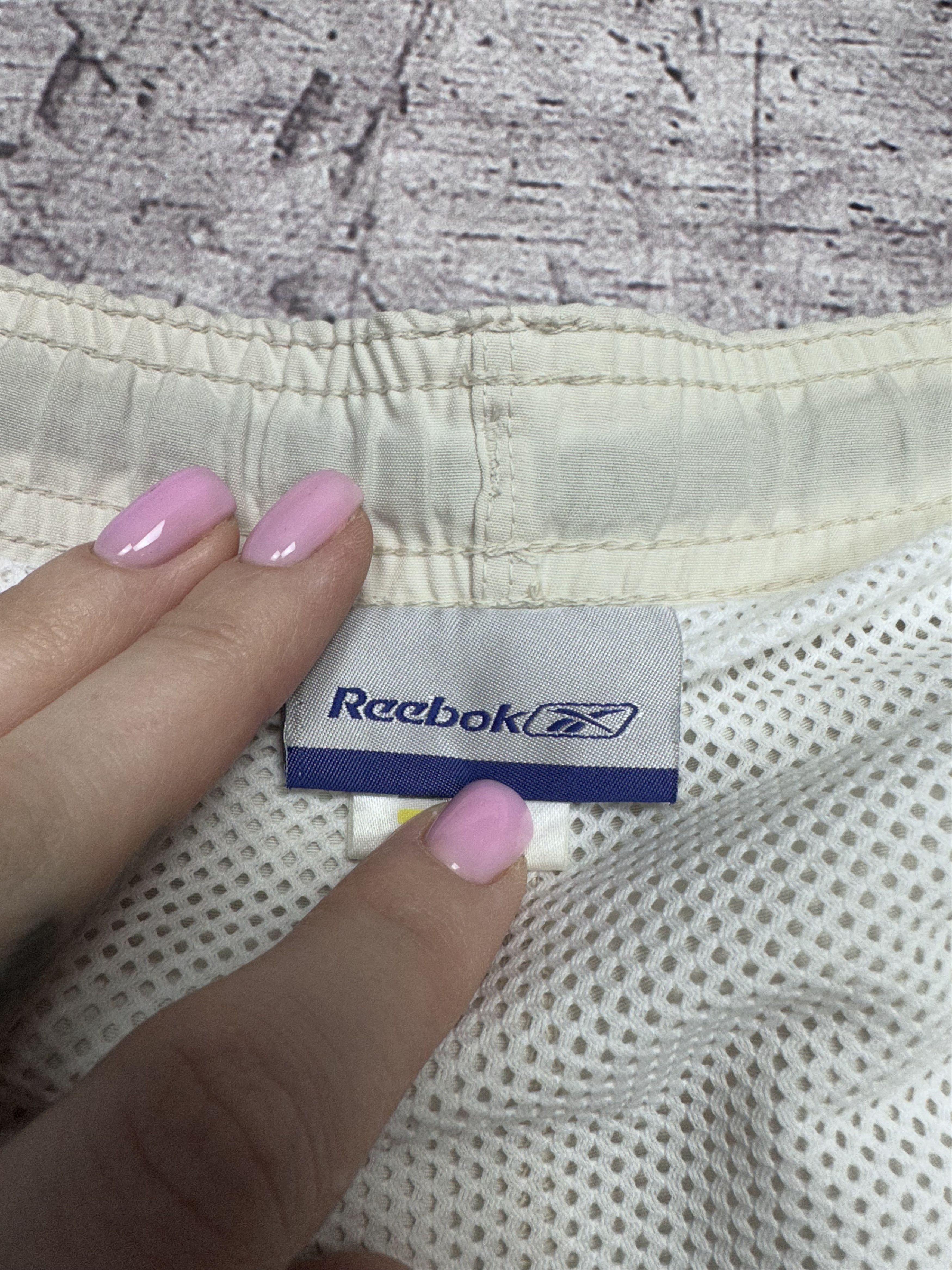Reebok Reebok Vintage Mens Nylon Shorts Size US 32 / EU 48 - 5 Thumbnail