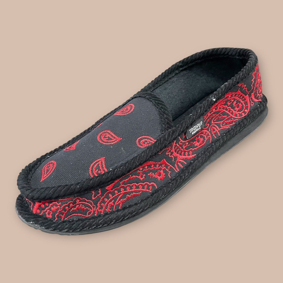 Other Trooper America's bandana paisley & corduroy slip-ons Size US 12 / EU 45 - 10 Thumbnail