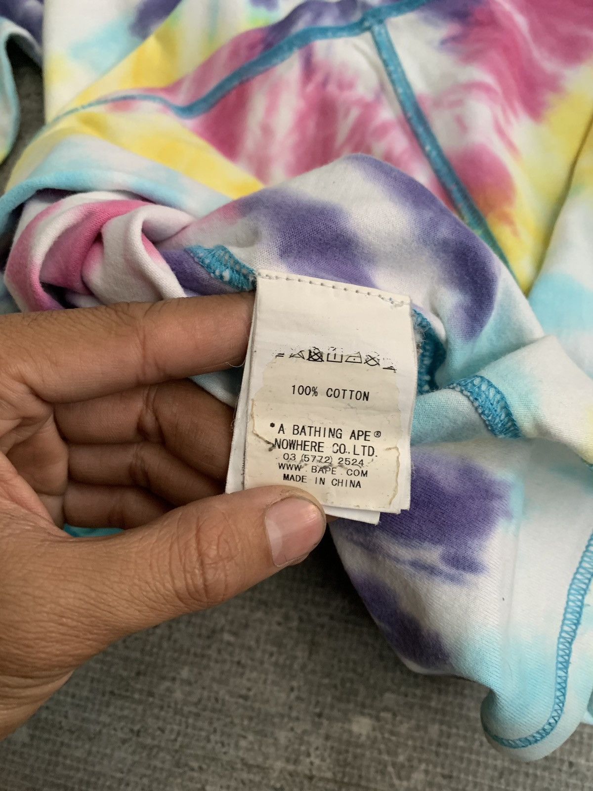 Bape LONGSLEVEE TIE DYE BAPE Size US XXL / EU 58 / 5 - 7 Thumbnail