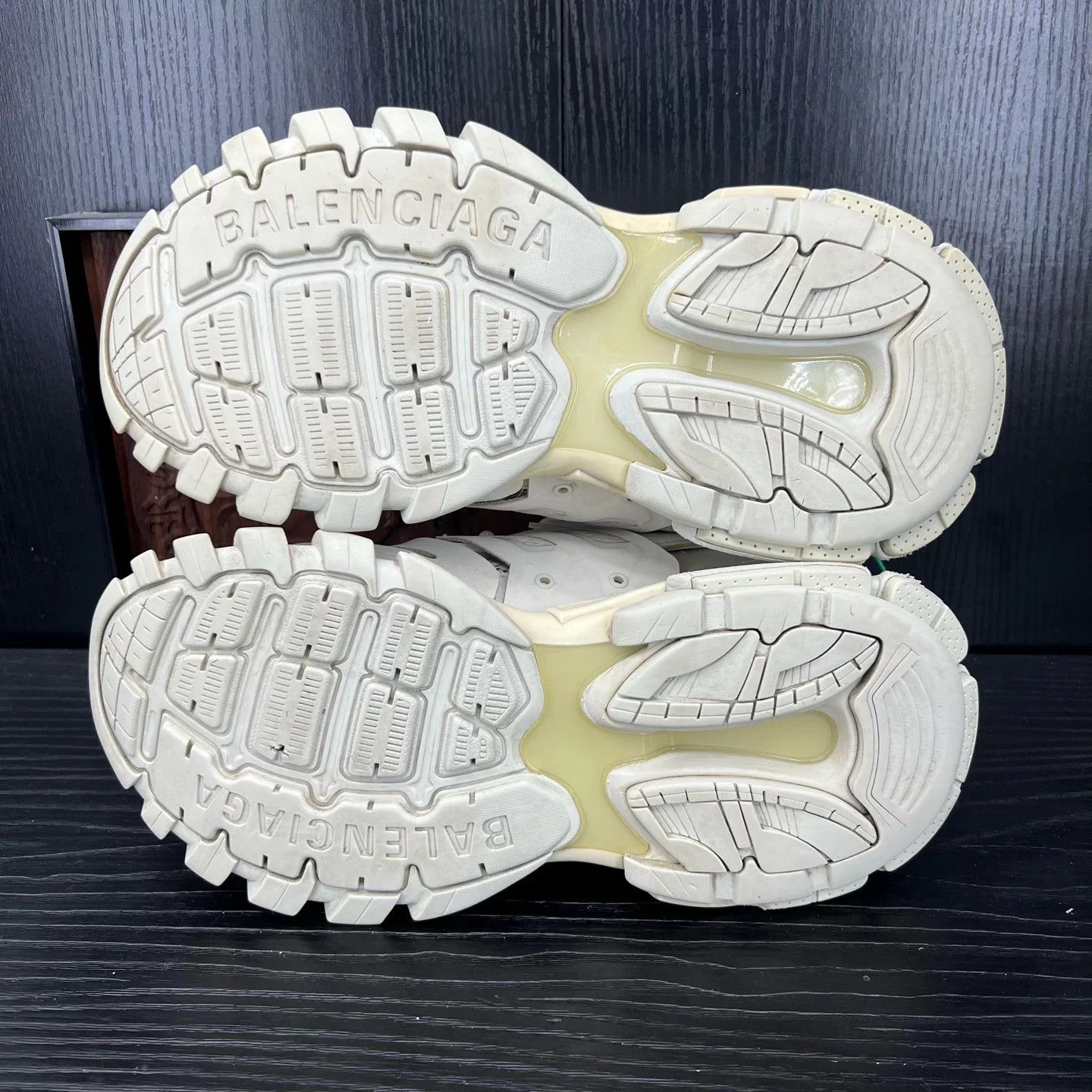 Balenciaga Balenciaga Track White 41 Near New Size US 8 / EU 41 - 5 Thumbnail