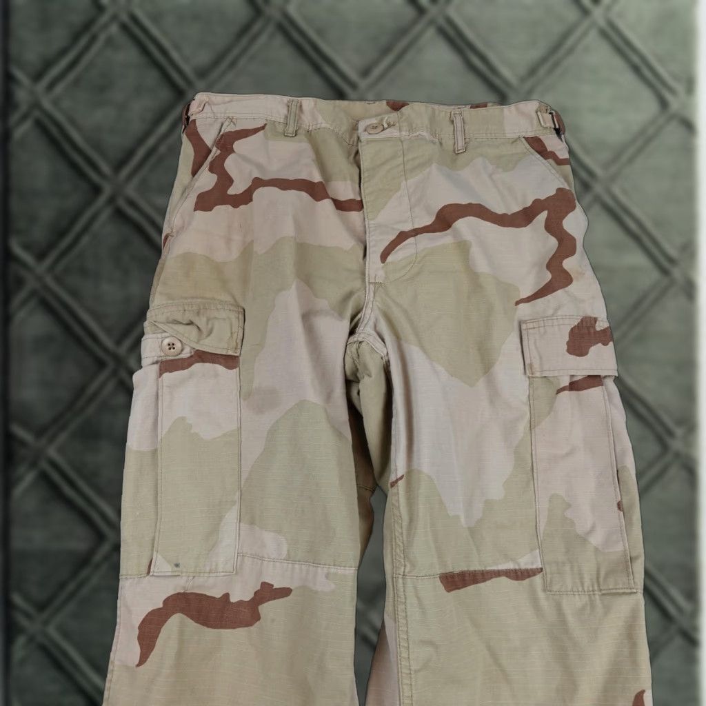 Vintage VINTAGE American Power Source Desert Camo Cargo Pants Mens Medium Army 00s Size US 31 - 1 Thumbnail