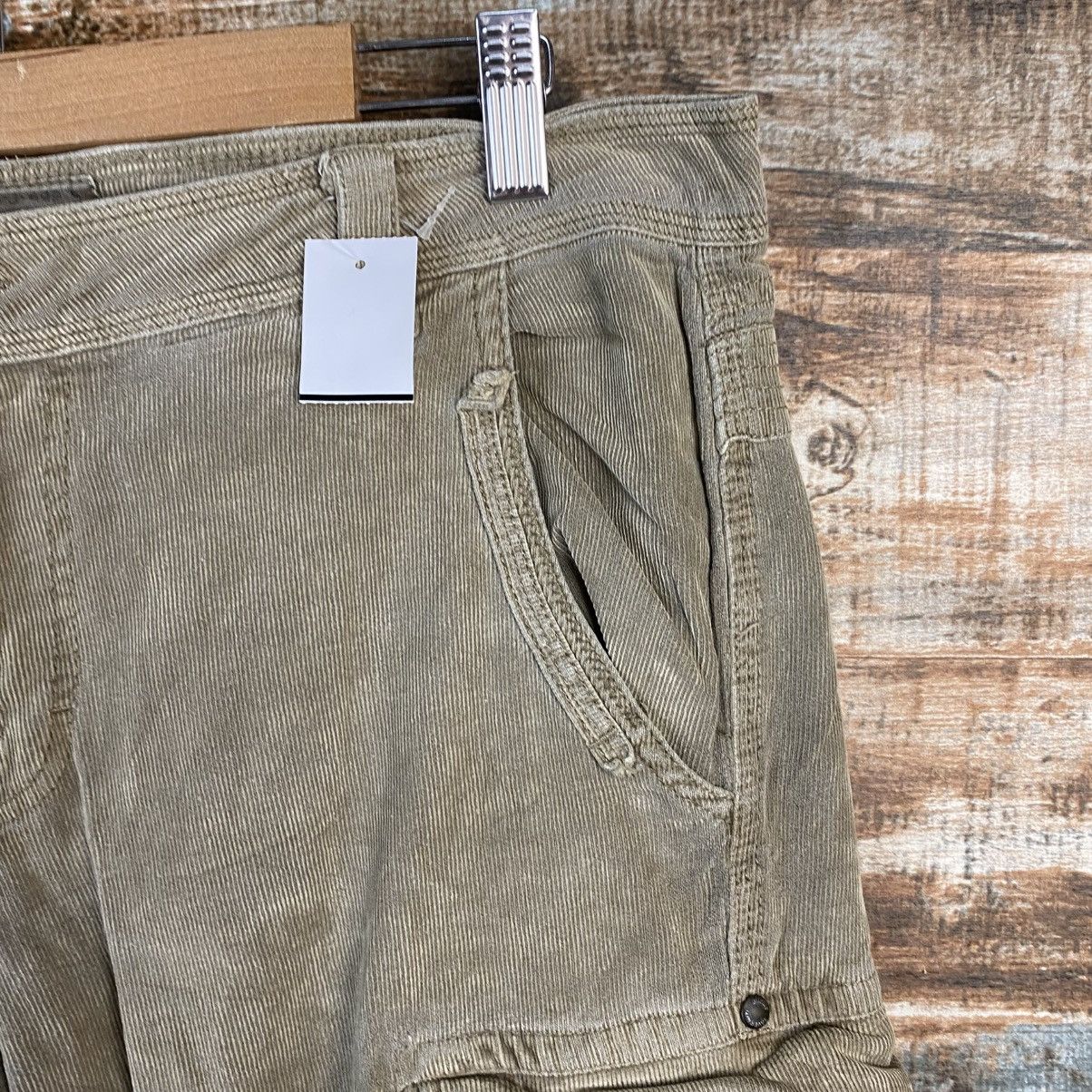 Jimmy Taverniti DL Jimmy Taverniti Beige Cargo Multipocket Pants #C1220 Size US 31 - 8 Thumbnail