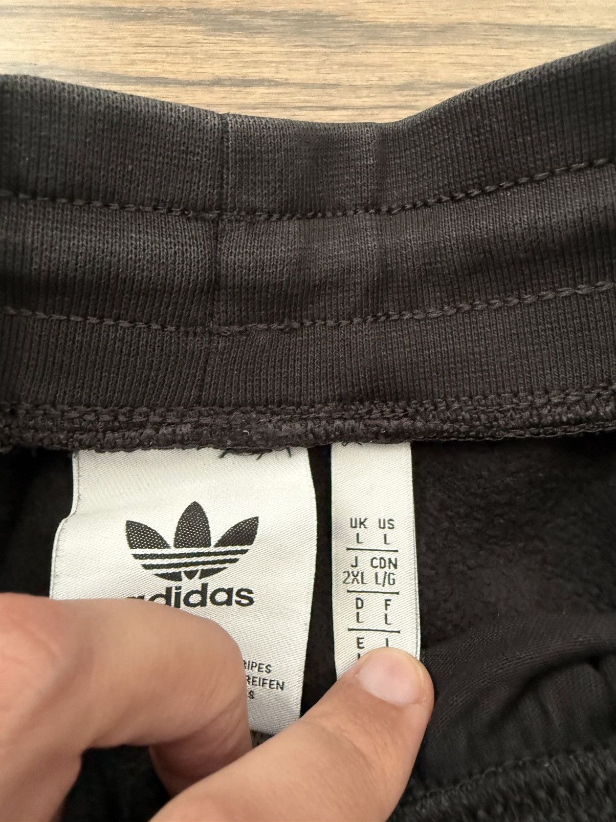 Adidas Adidas originals sweatpants Size US 36 / EU 52 - 3 Thumbnail