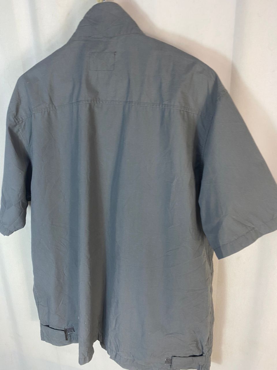 Airwalk Airwalk small spellout zipper shirt Size US XL / EU 56 / 4 - 9 Thumbnail