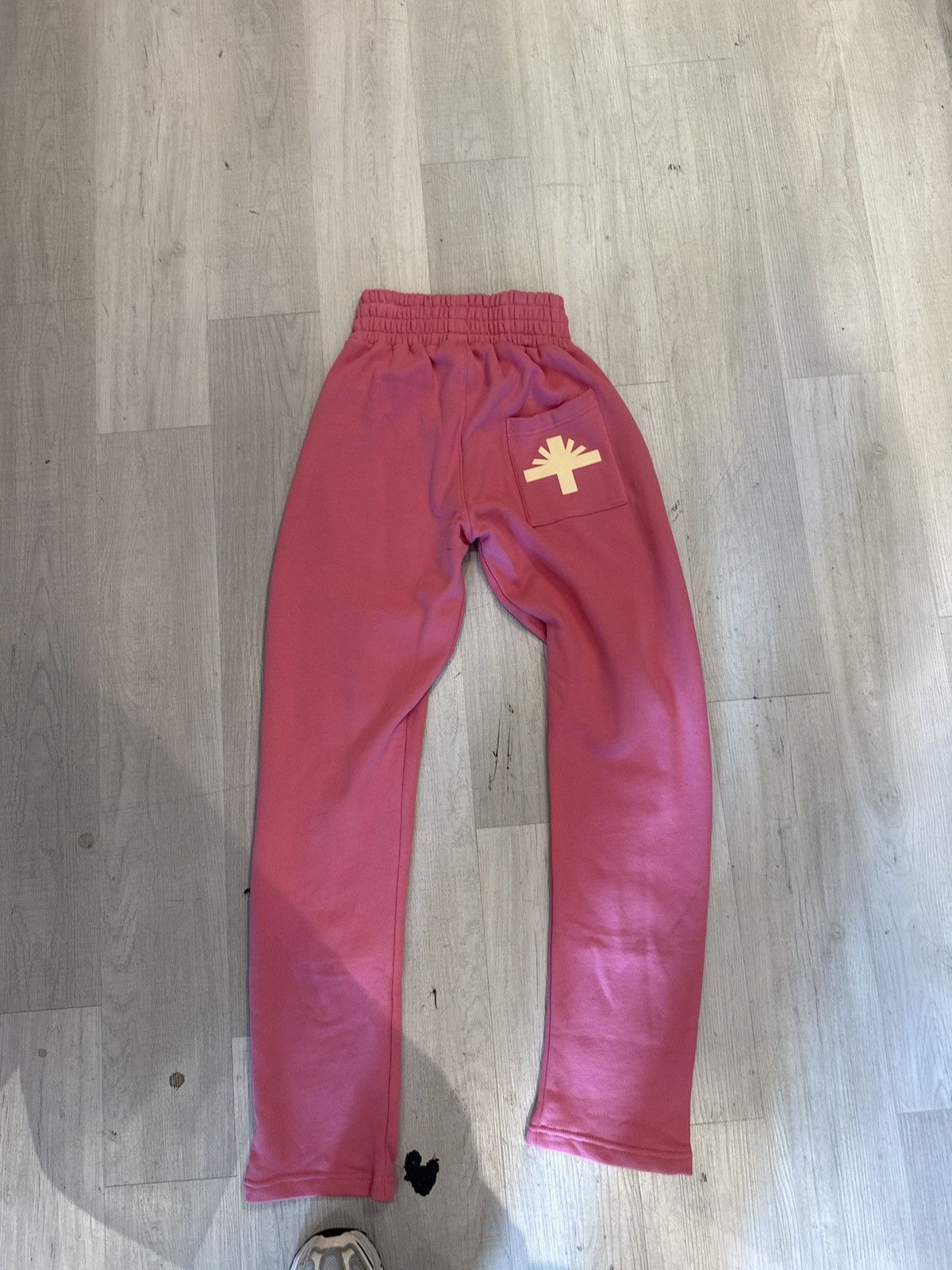Vertabrae Vertabrae Sweatpants pink cream double medium Size US 32 / EU 48 - 2 Thumbnail